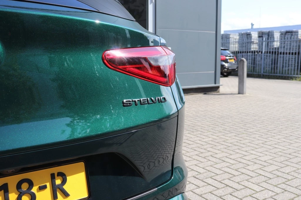Hoofdafbeelding Alfa Romeo Stelvio