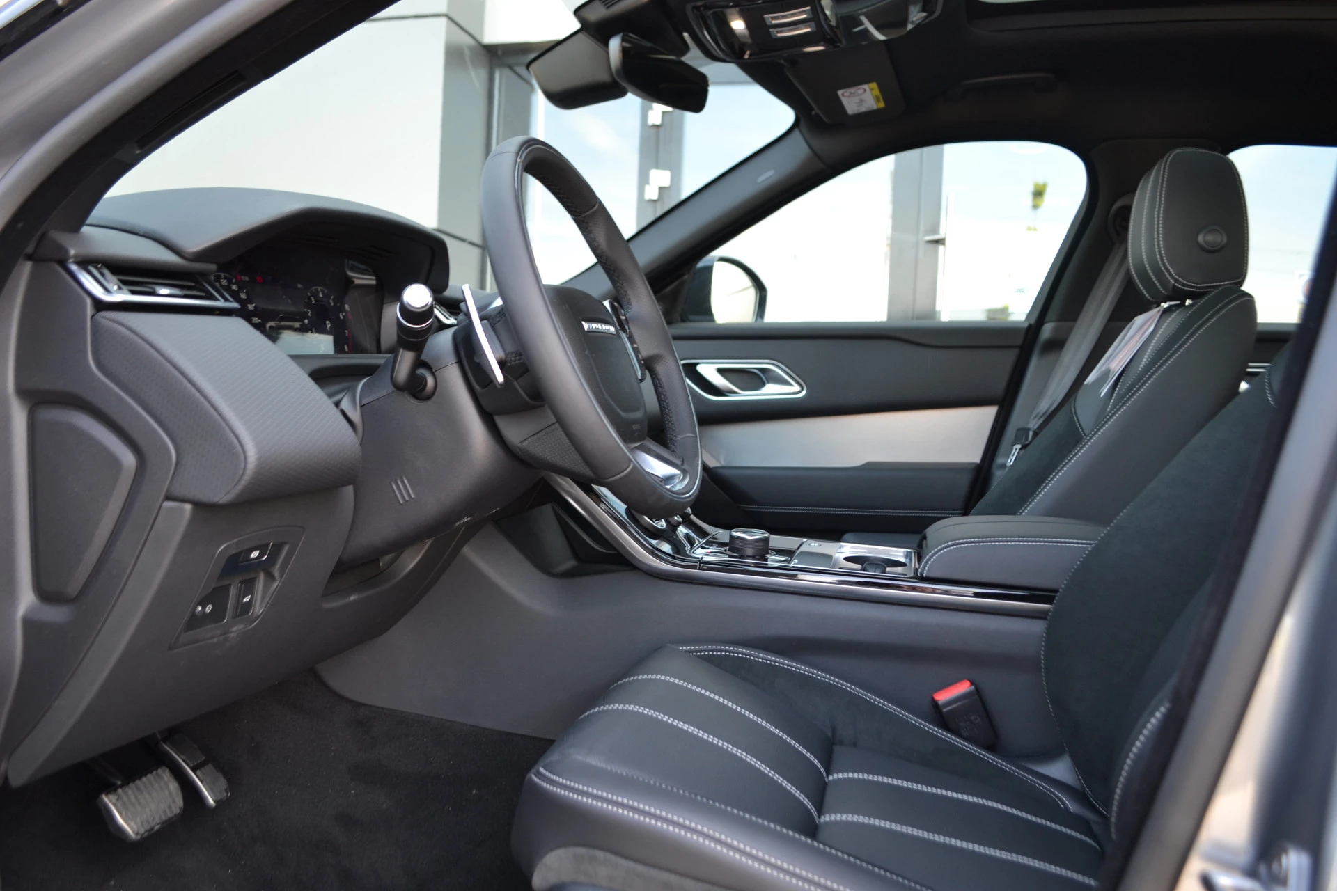 Hoofdafbeelding Land Rover Range Rover Velar