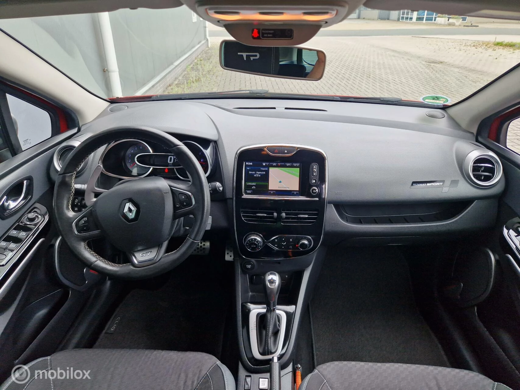 Hoofdafbeelding Renault Clio