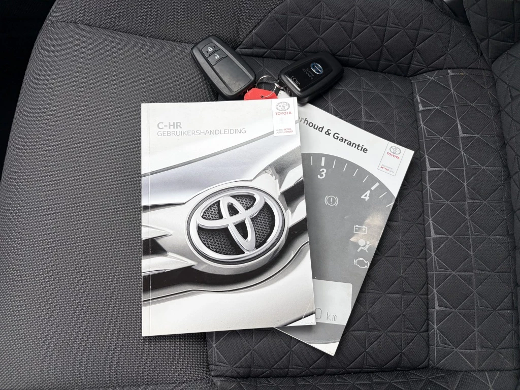 Hoofdafbeelding Toyota C-HR