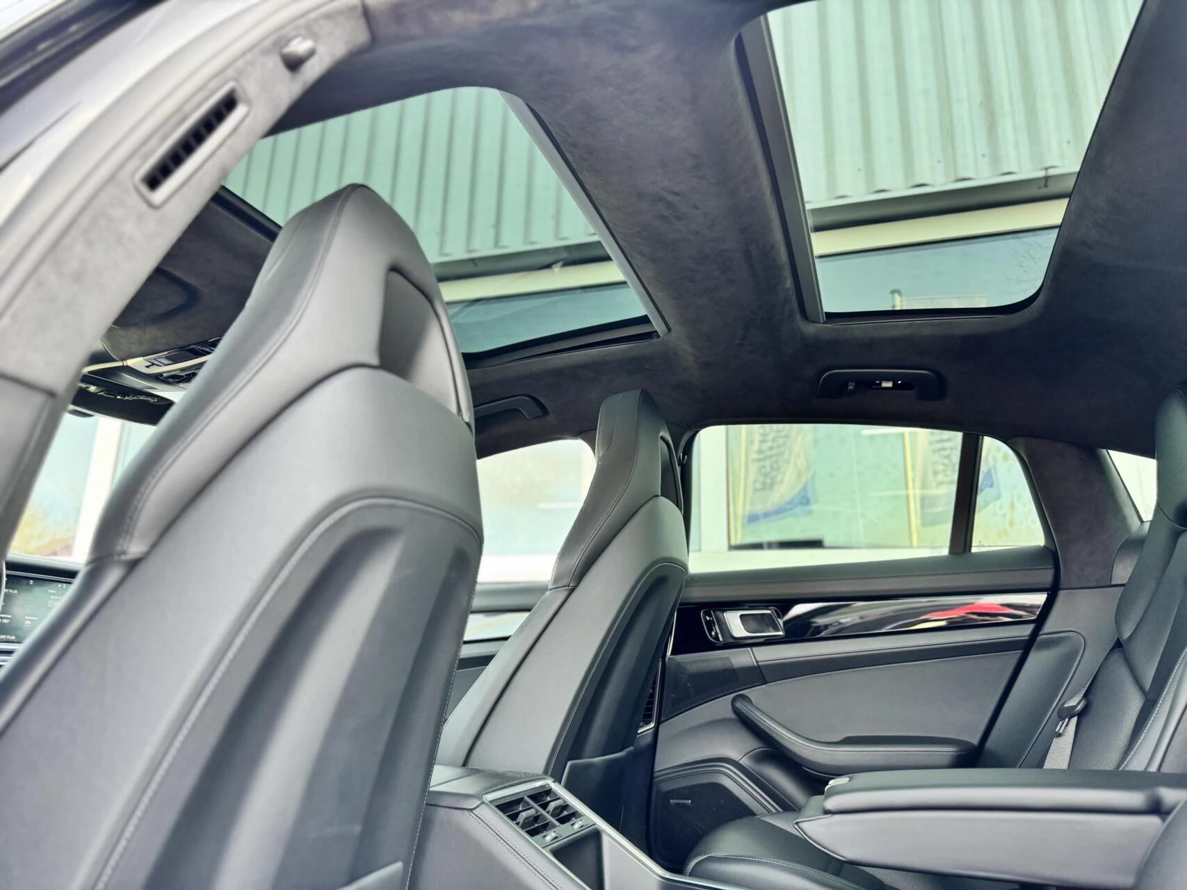 Hoofdafbeelding Porsche Panamera