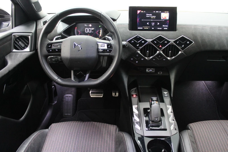 Hoofdafbeelding DS DS 3