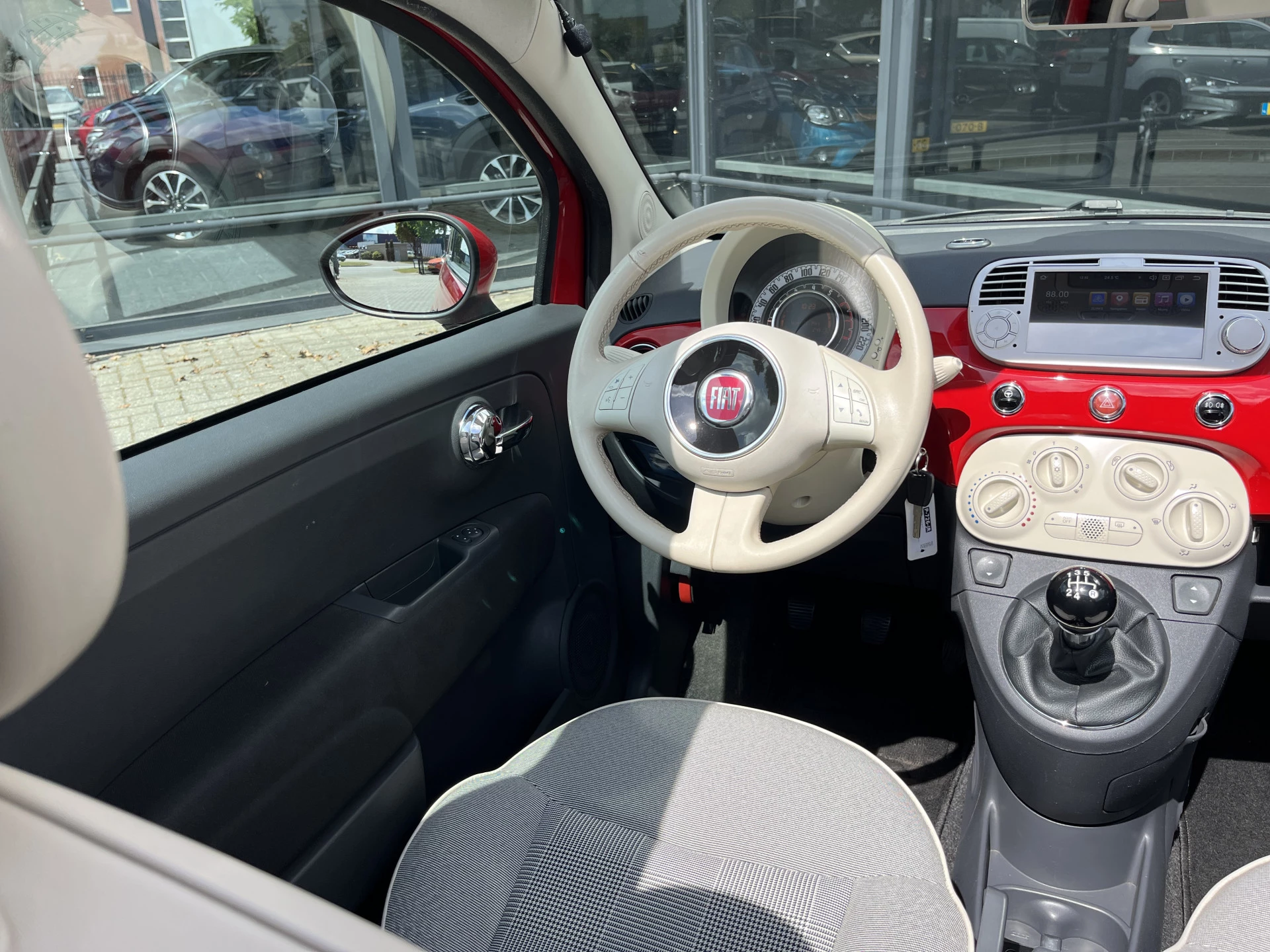 Hoofdafbeelding Fiat 500