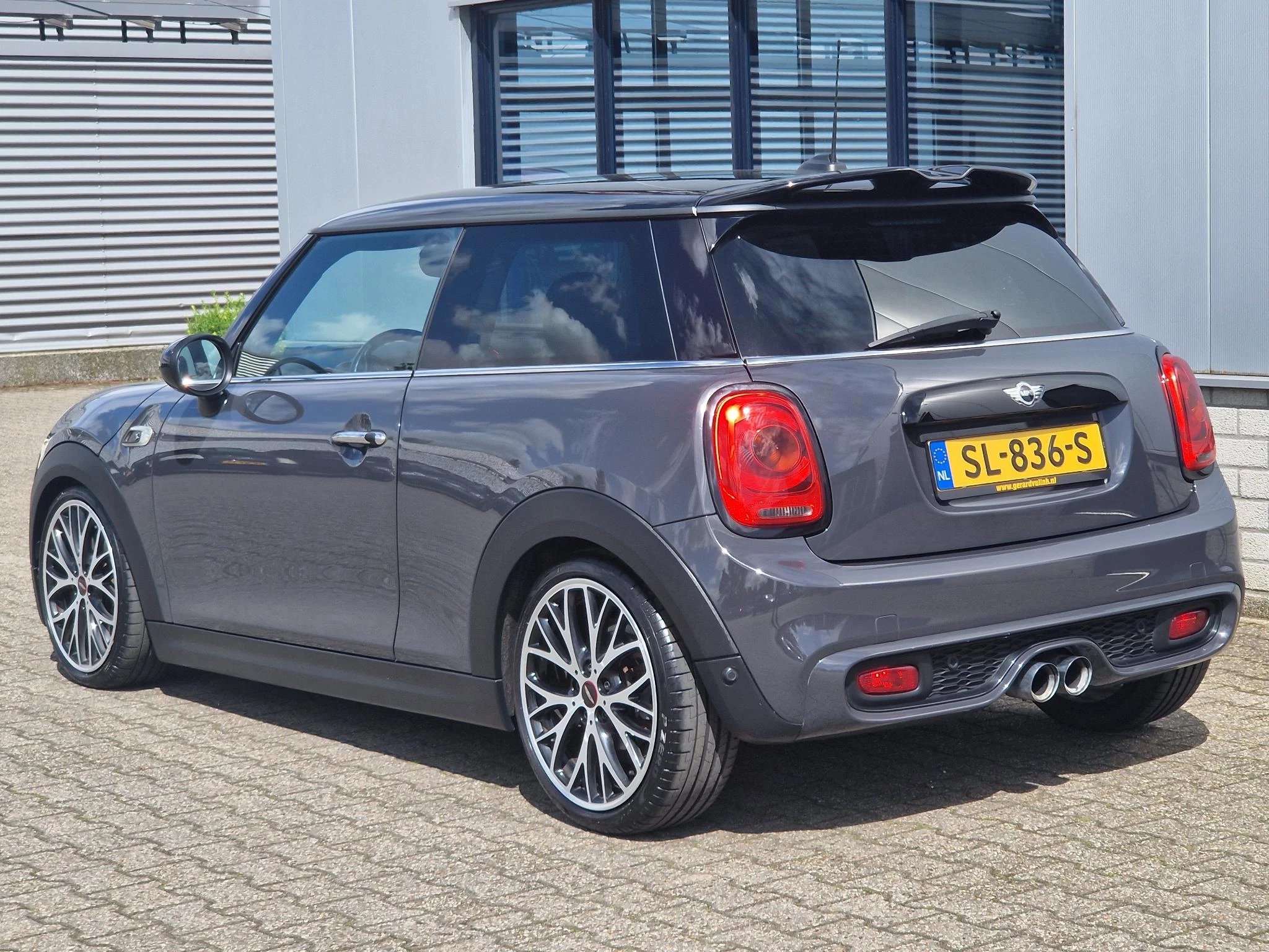 Hoofdafbeelding MINI Cooper S