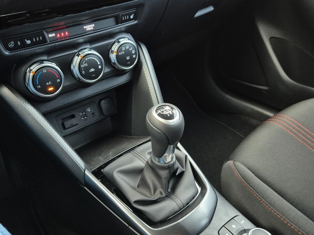 Hoofdafbeelding Mazda 2