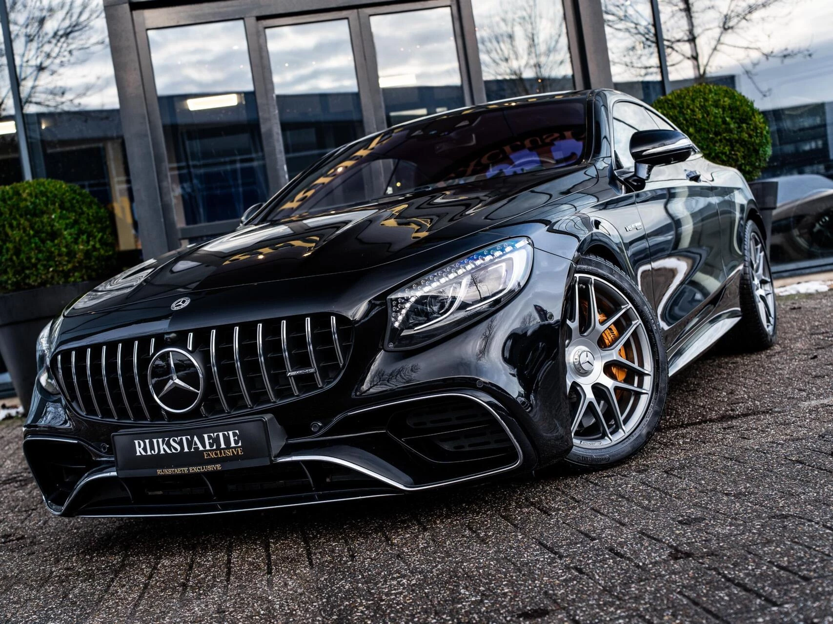 Hoofdafbeelding Mercedes-Benz S-Klasse