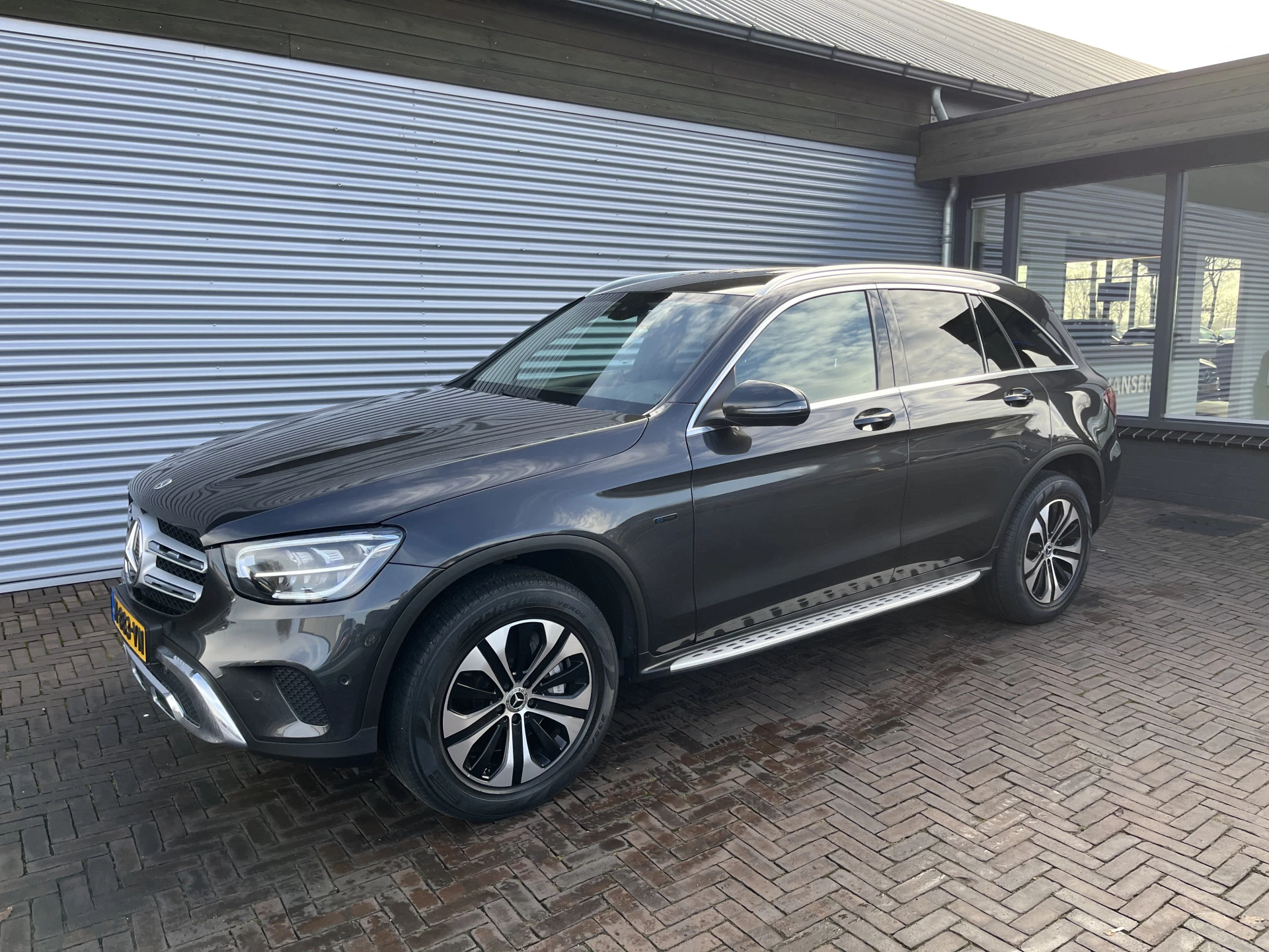 Hoofdafbeelding Mercedes-Benz GLC