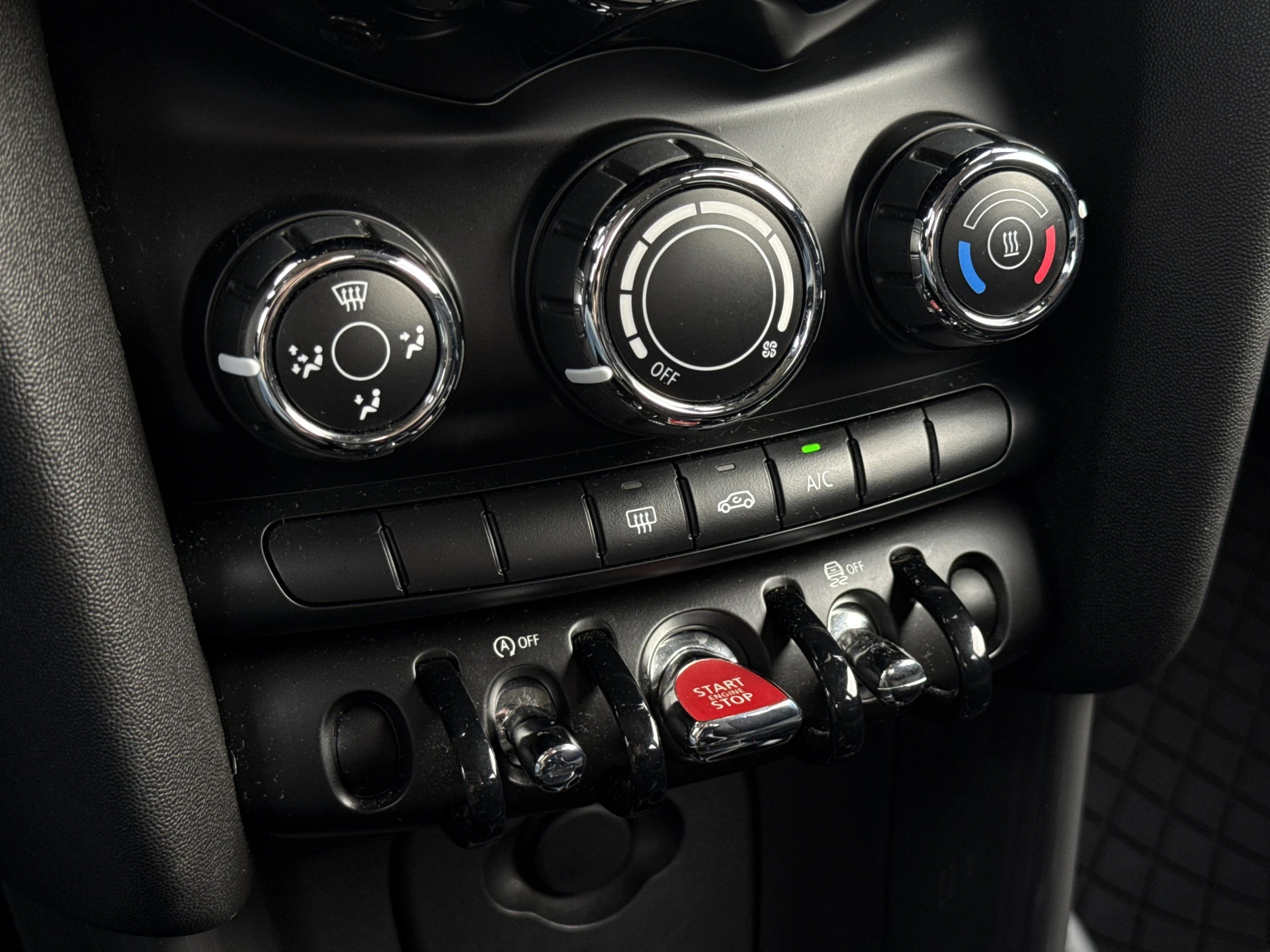 Hoofdafbeelding MINI One