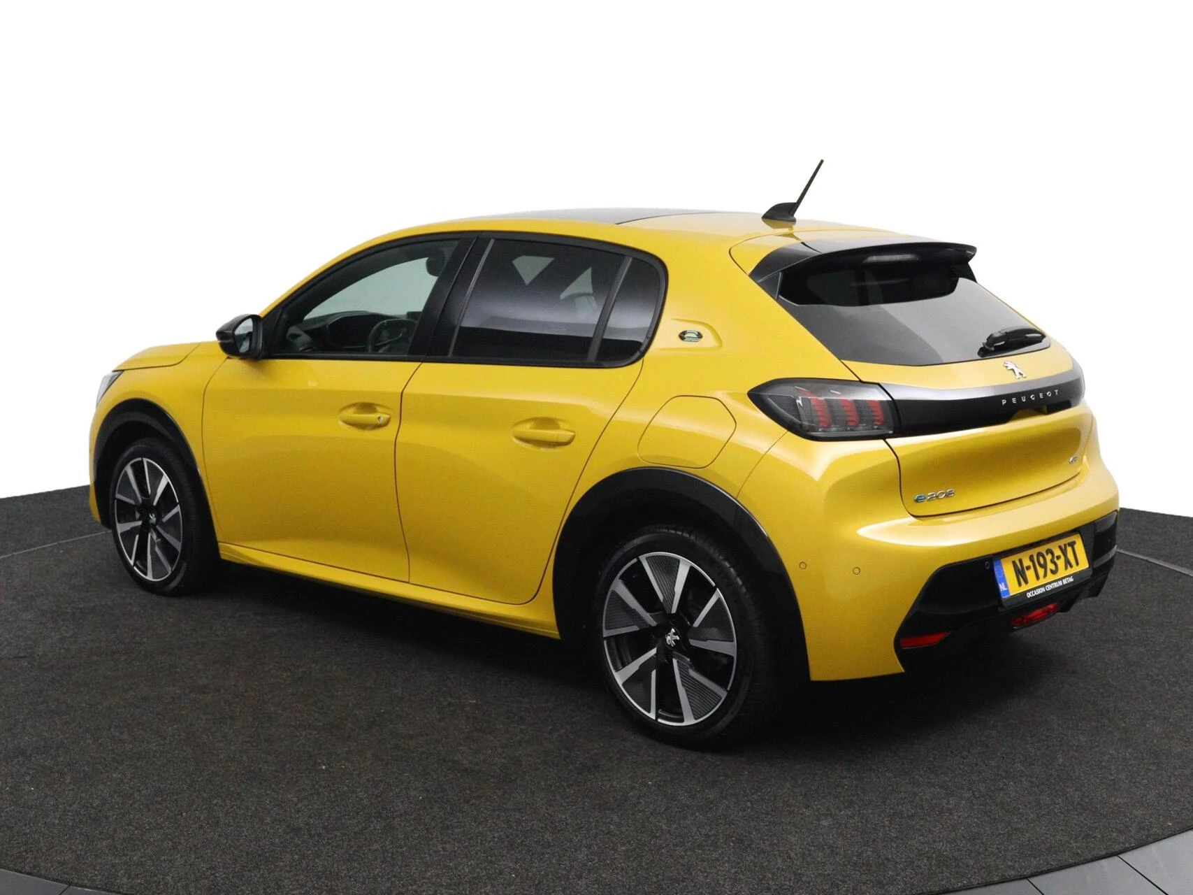 Hoofdafbeelding Peugeot e-208