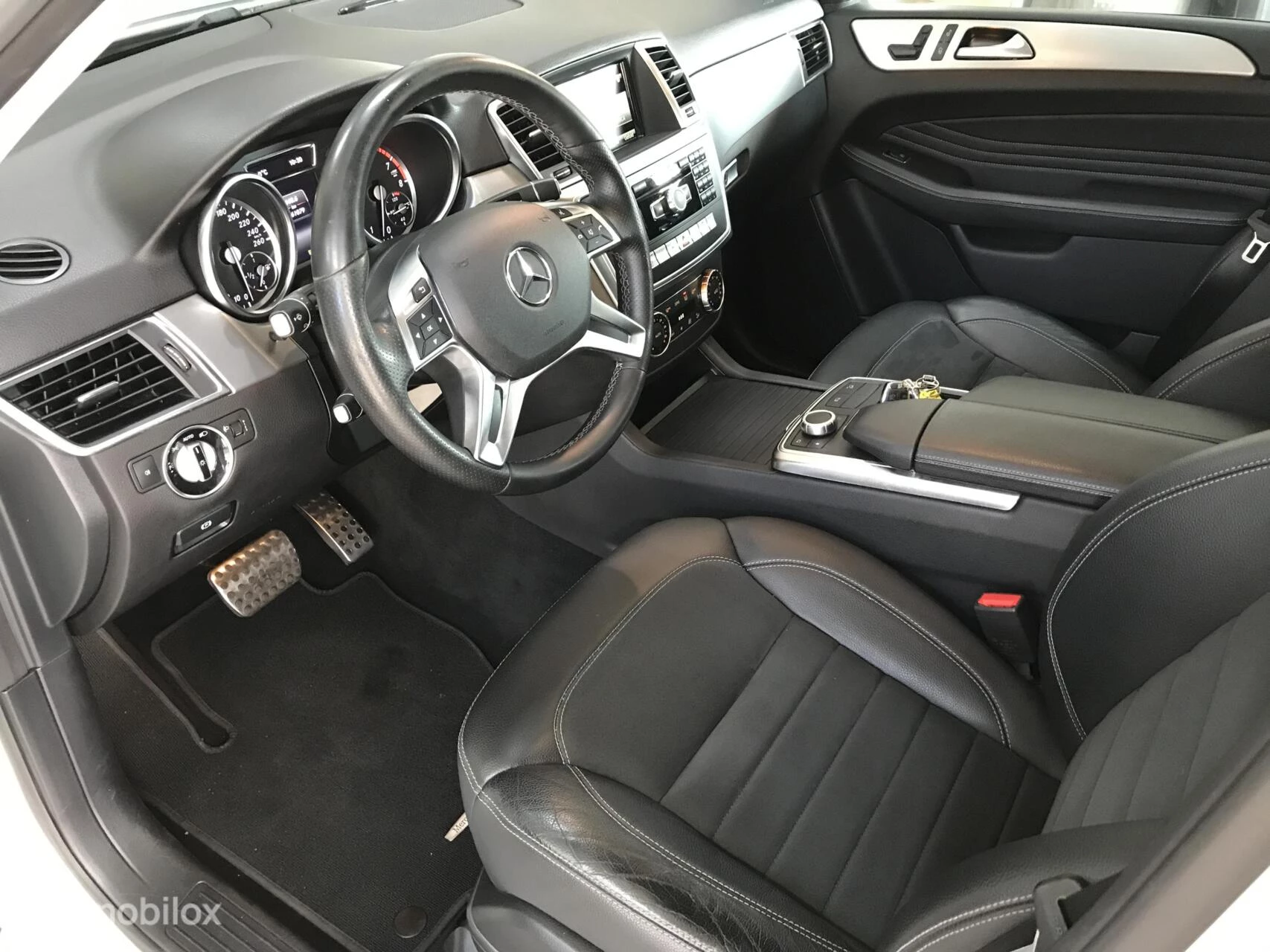 Hoofdafbeelding Mercedes-Benz M-Klasse