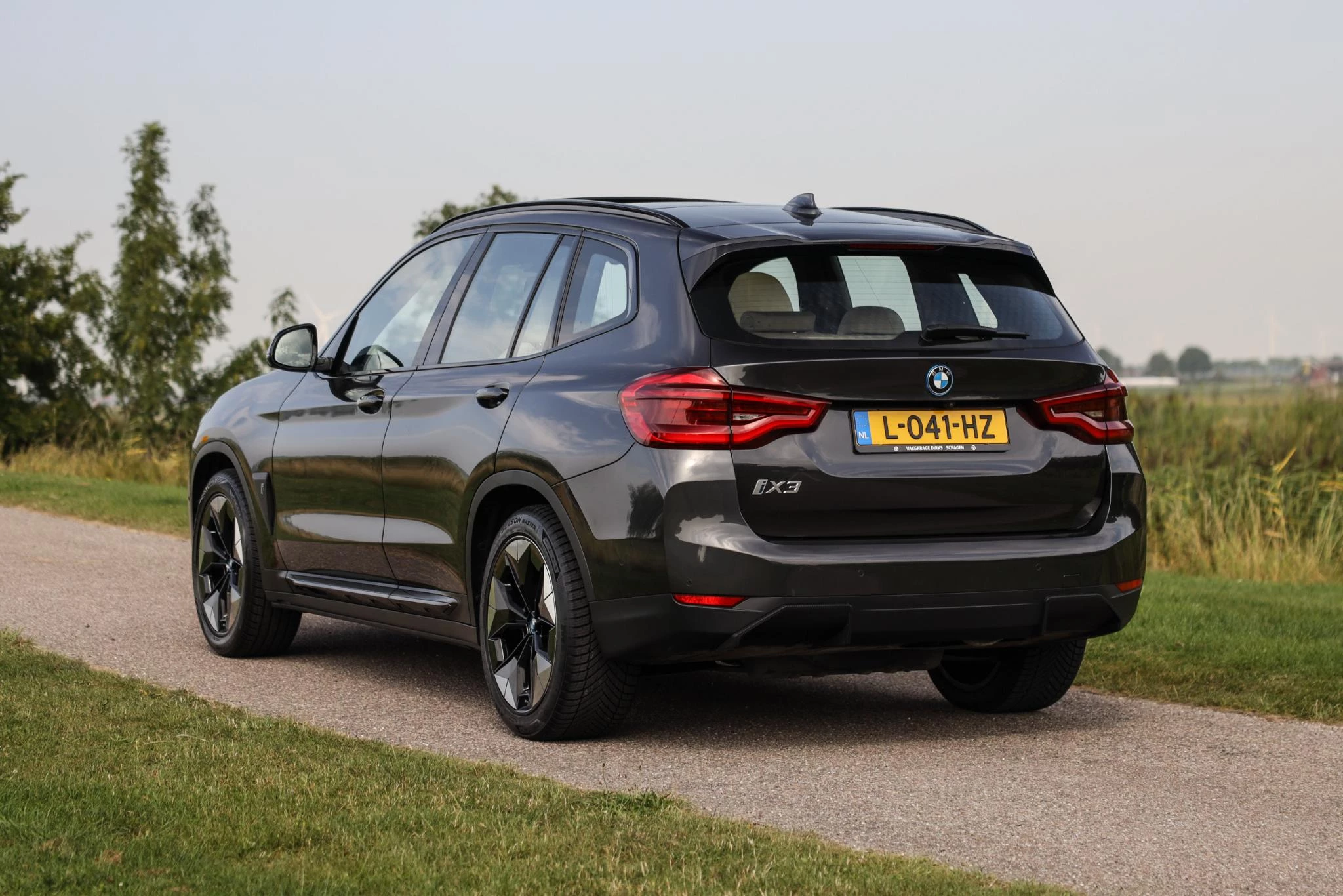 Hoofdafbeelding BMW iX3