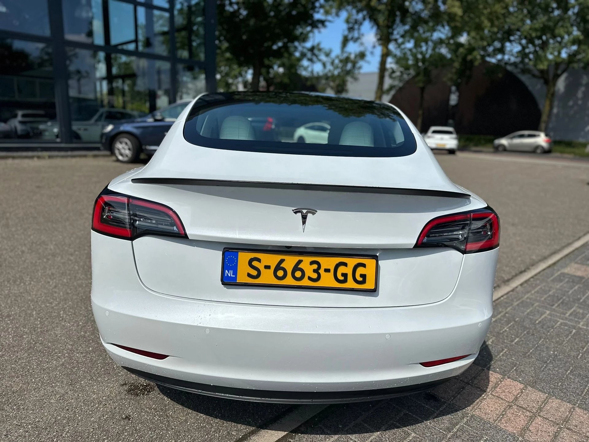 Hoofdafbeelding Tesla Model 3