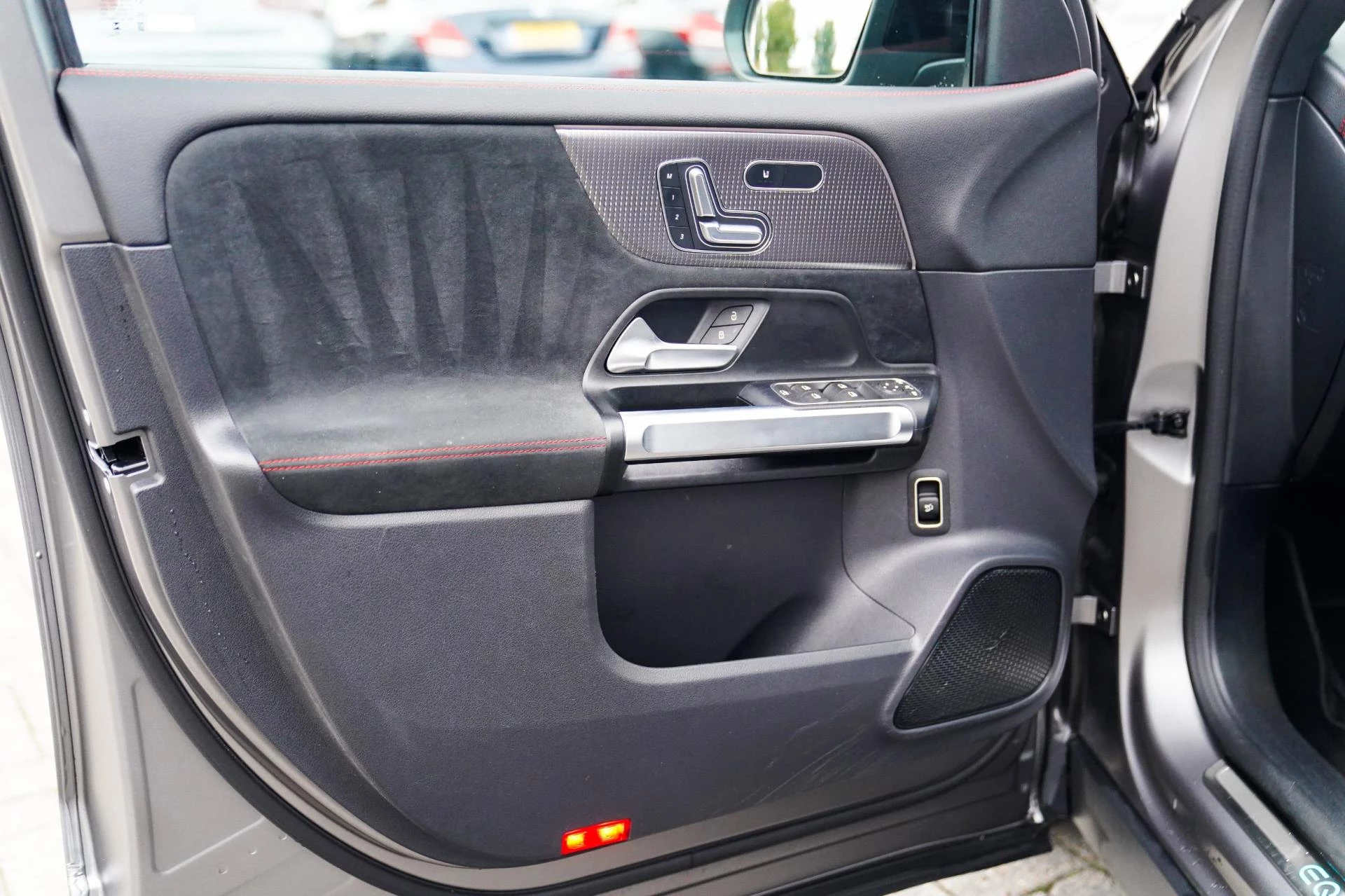 Hoofdafbeelding Mercedes-Benz EQB