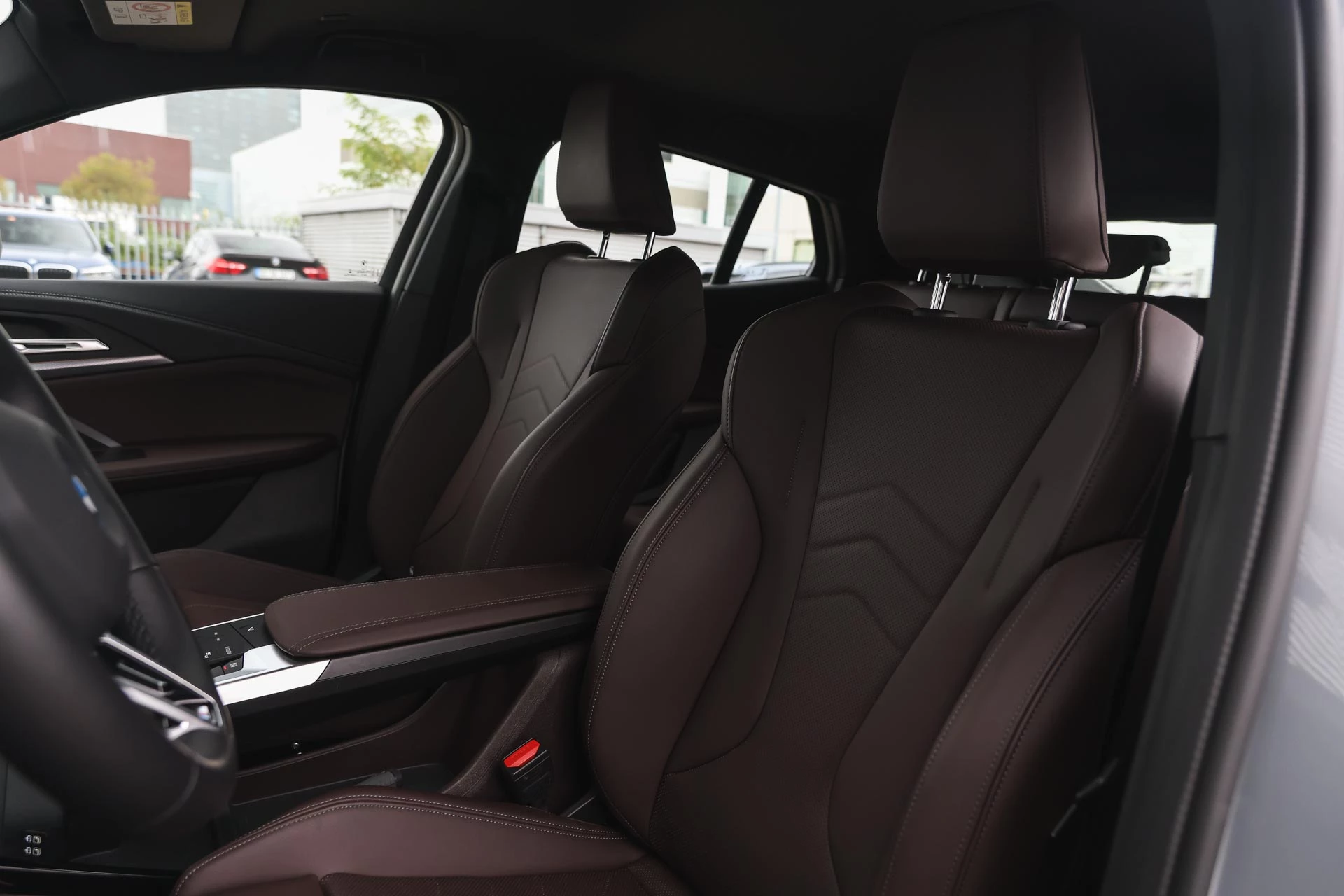 Hoofdafbeelding BMW iX2