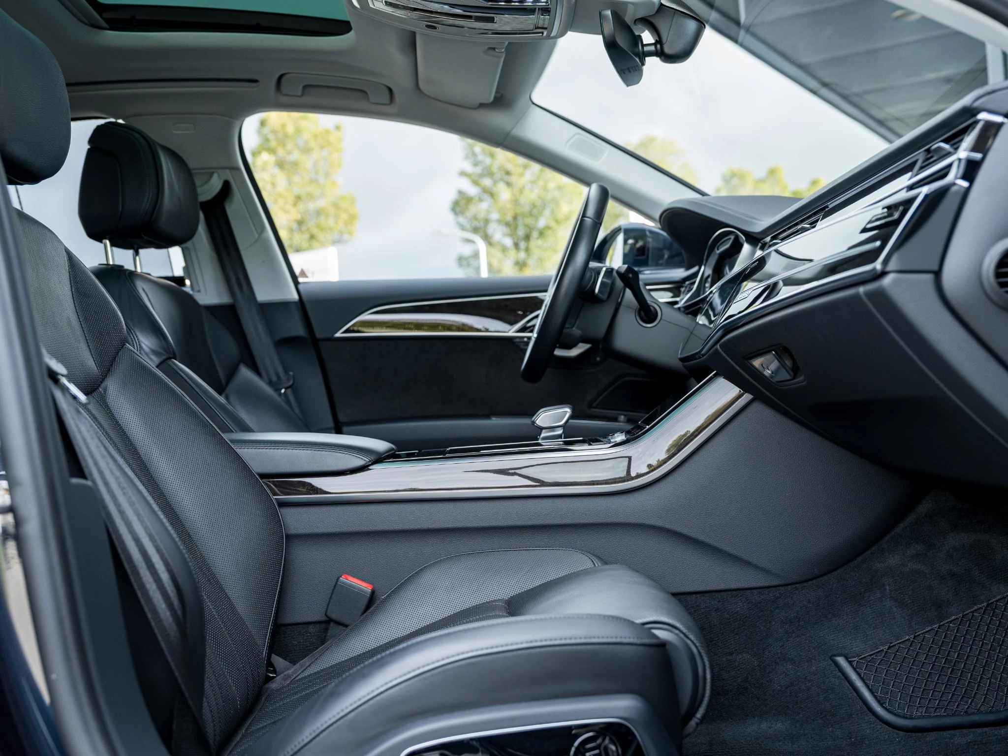Hoofdafbeelding Audi A8