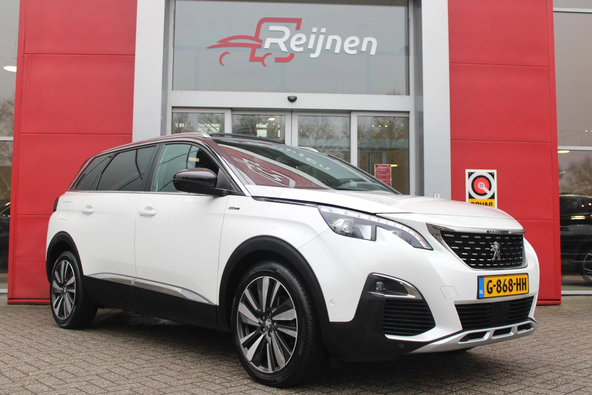 Hoofdafbeelding Peugeot 5008
