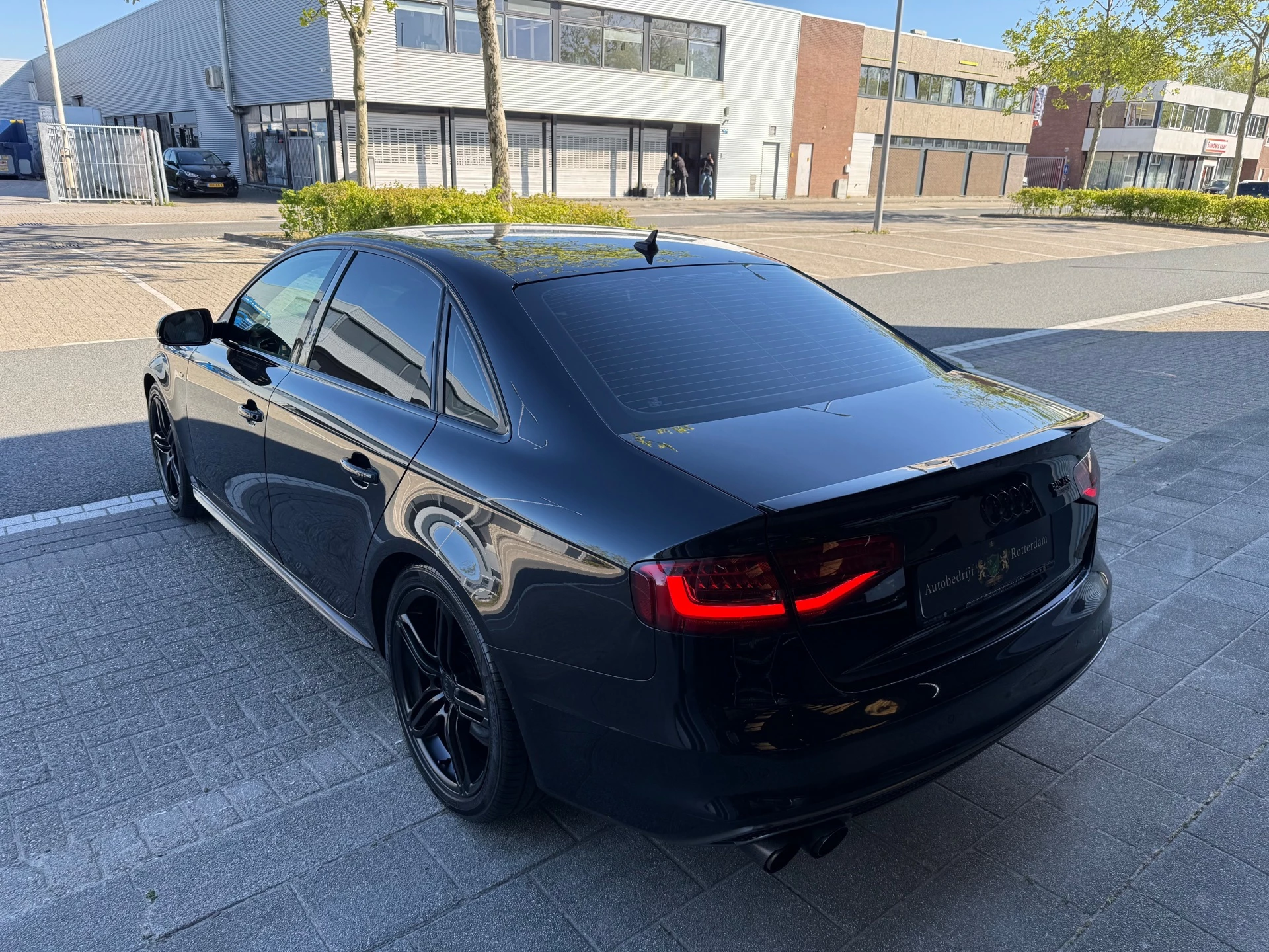 Hoofdafbeelding Audi A4
