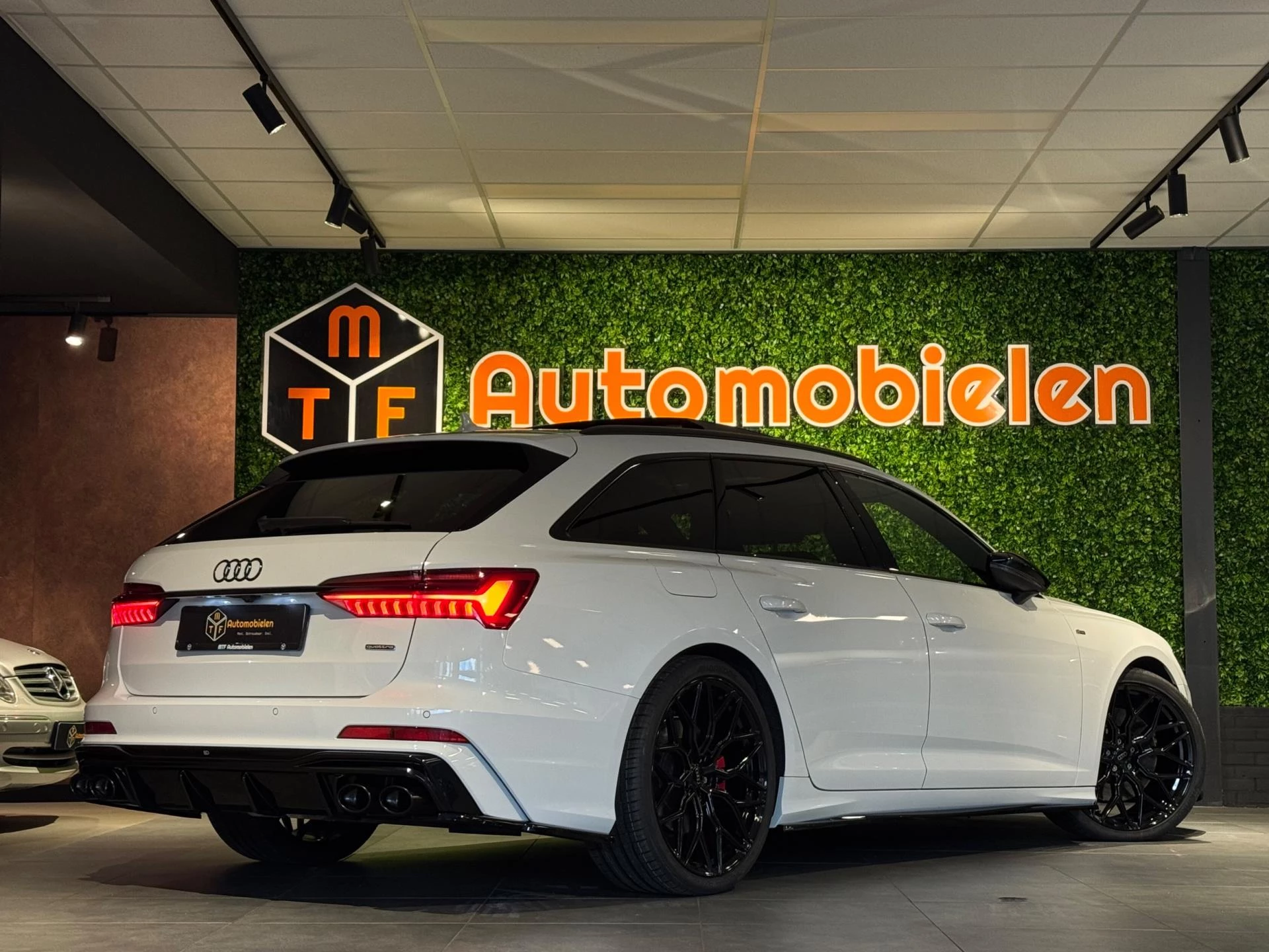 Hoofdafbeelding Audi A6