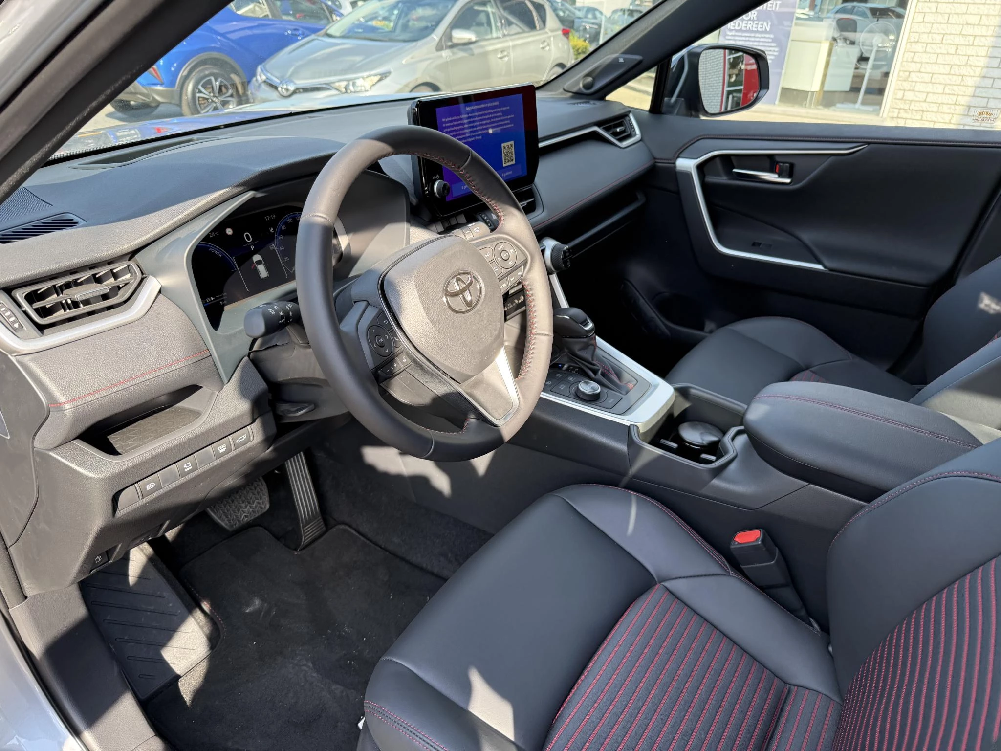 Hoofdafbeelding Toyota RAV4
