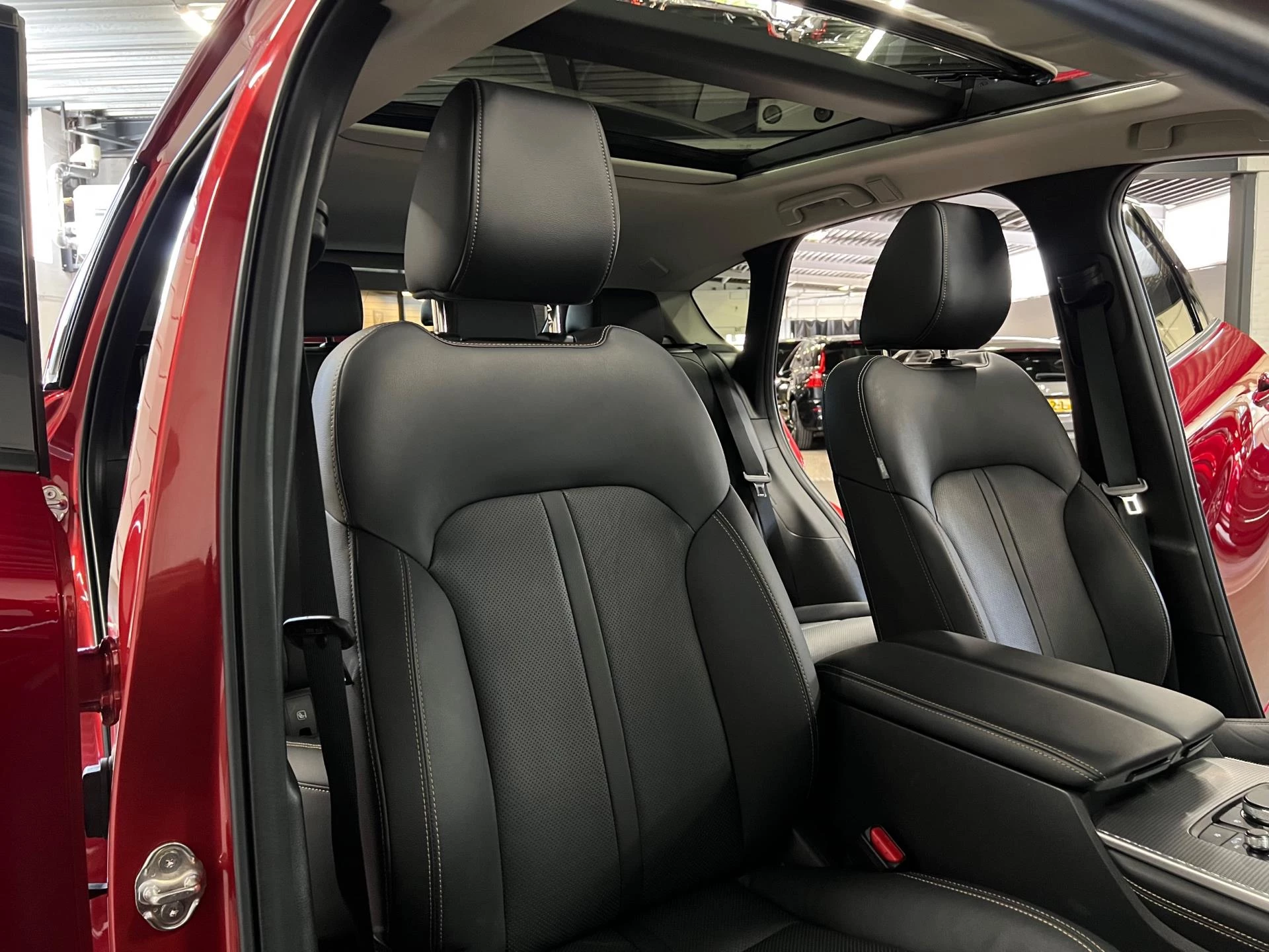 Hoofdafbeelding Mazda CX-60