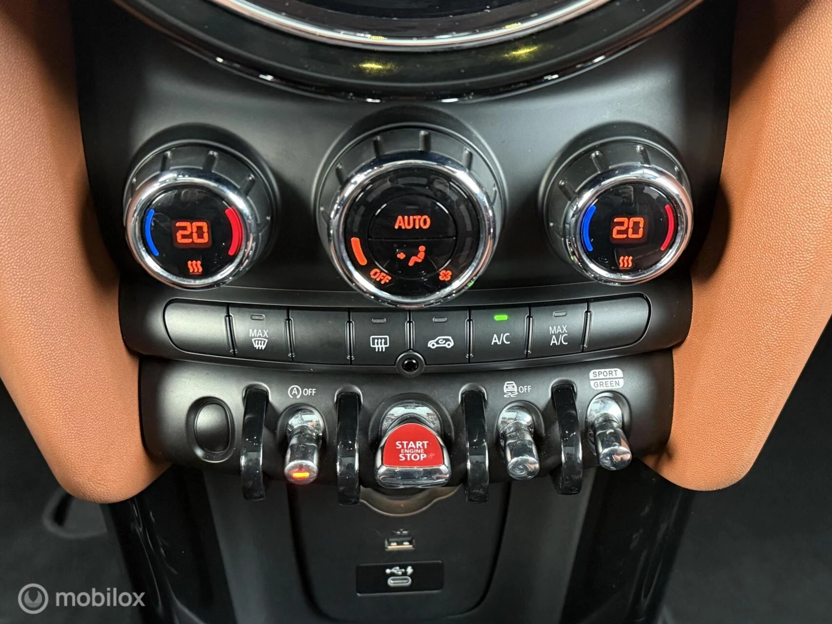 Hoofdafbeelding MINI Cooper