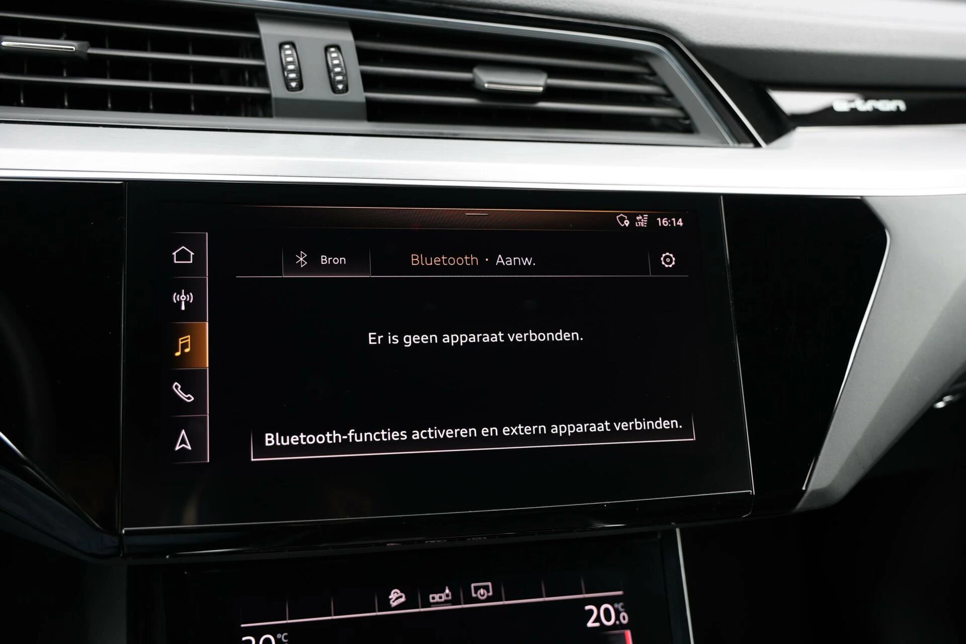 Hoofdafbeelding Audi e-tron