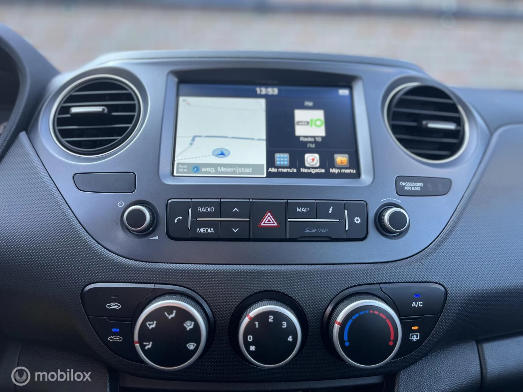 Hoofdafbeelding Hyundai i10