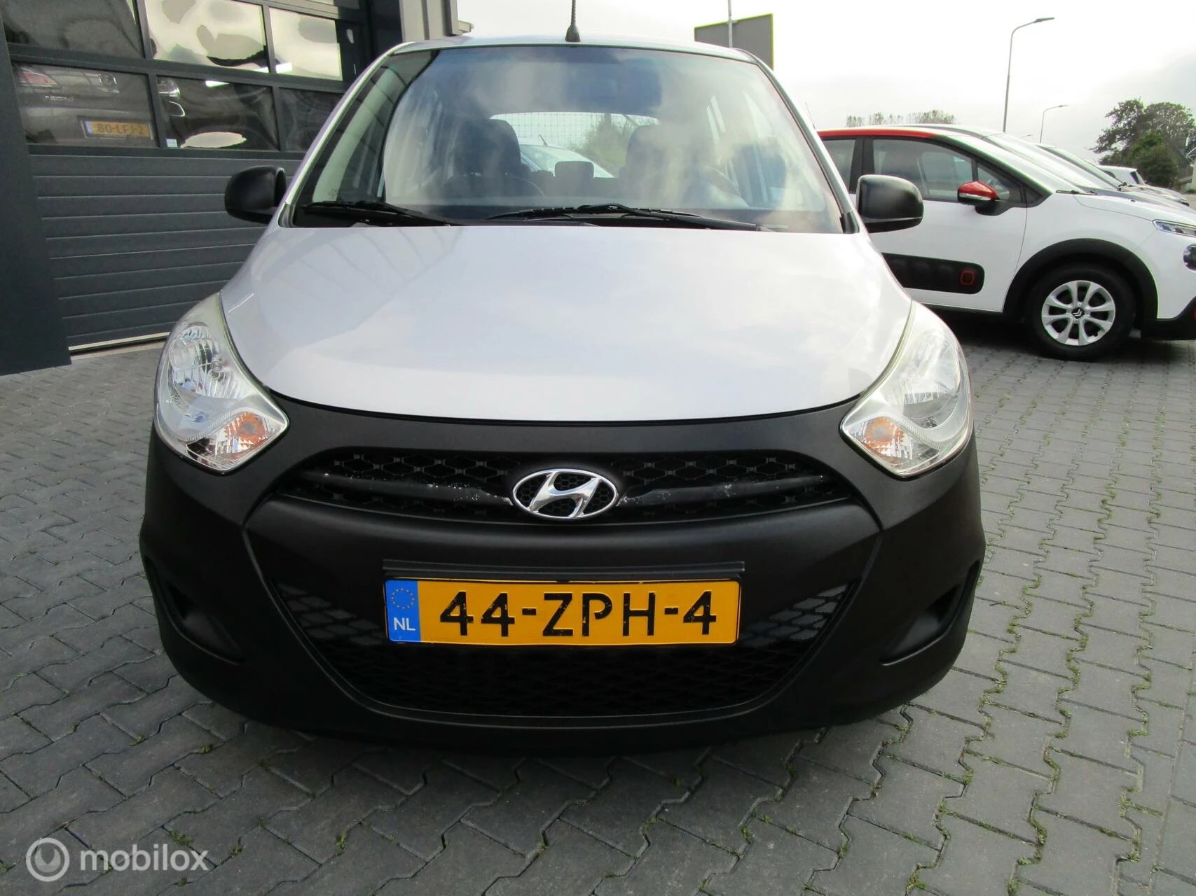 Hoofdafbeelding Hyundai i10