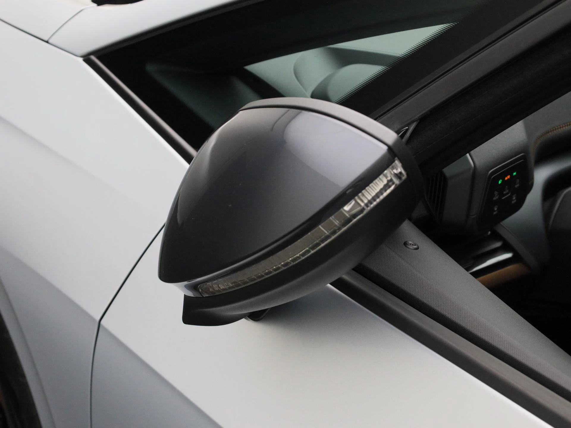 Hoofdafbeelding CUPRA Born