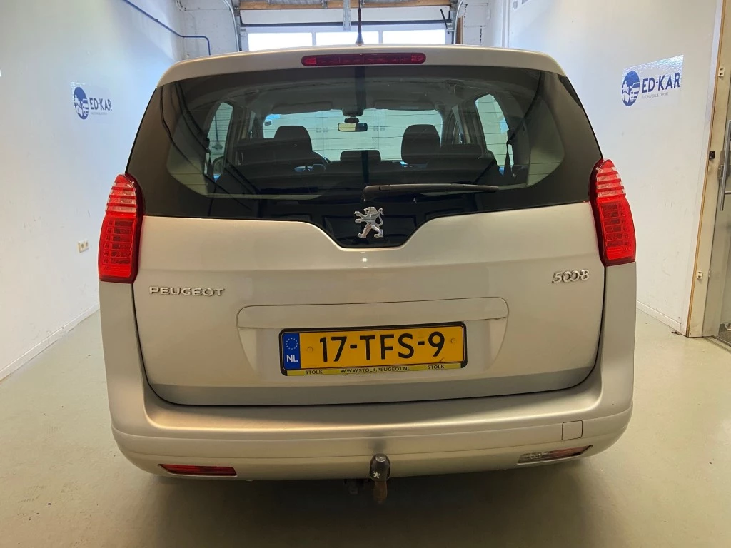 Hoofdafbeelding Peugeot 5008