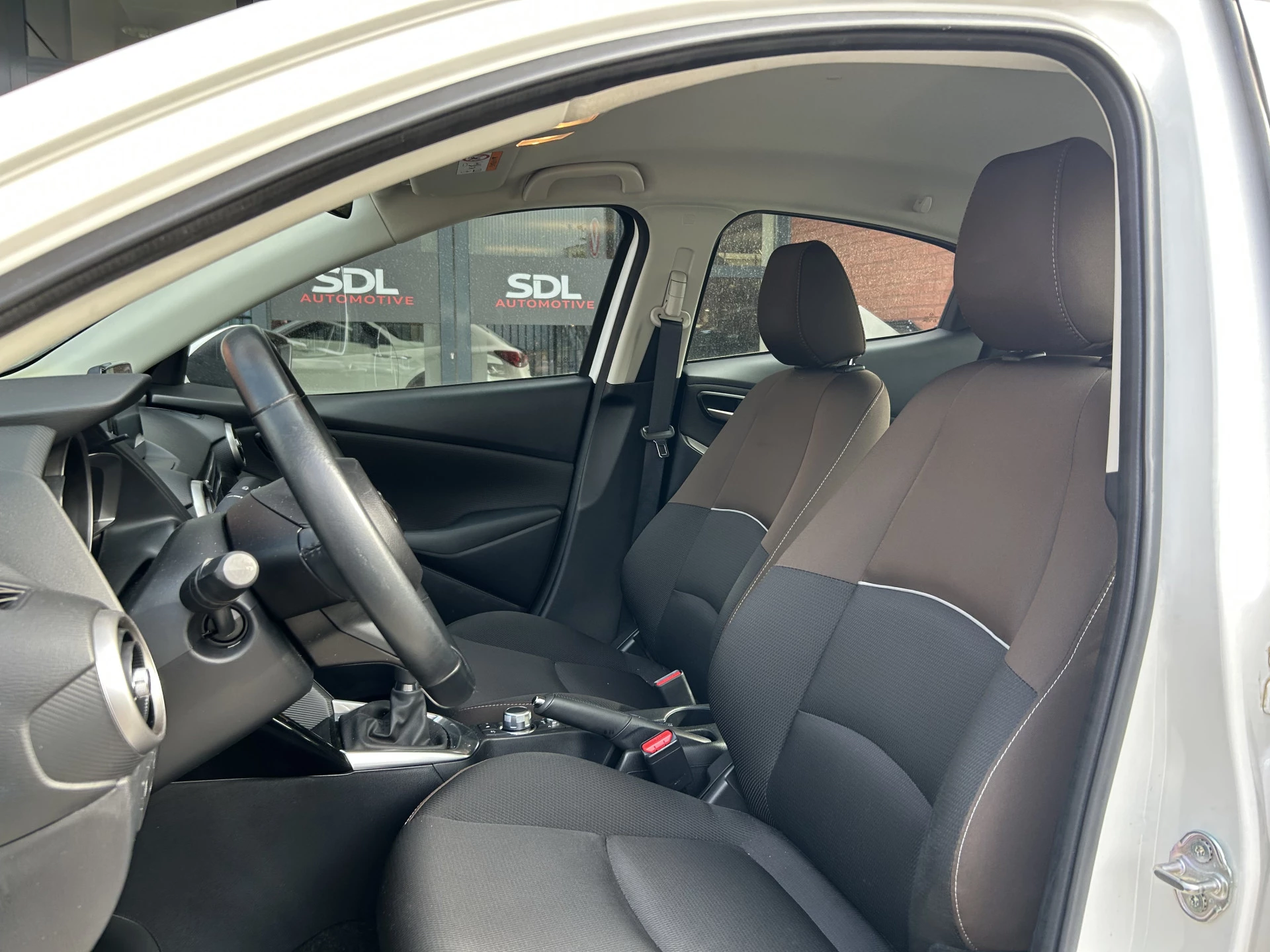 Hoofdafbeelding Mazda 2