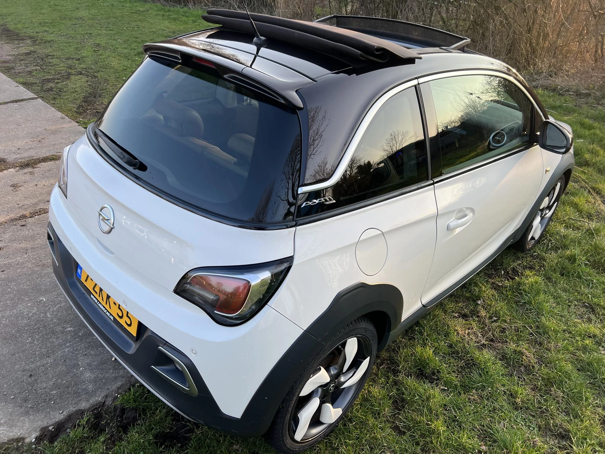 Hoofdafbeelding Opel ADAM
