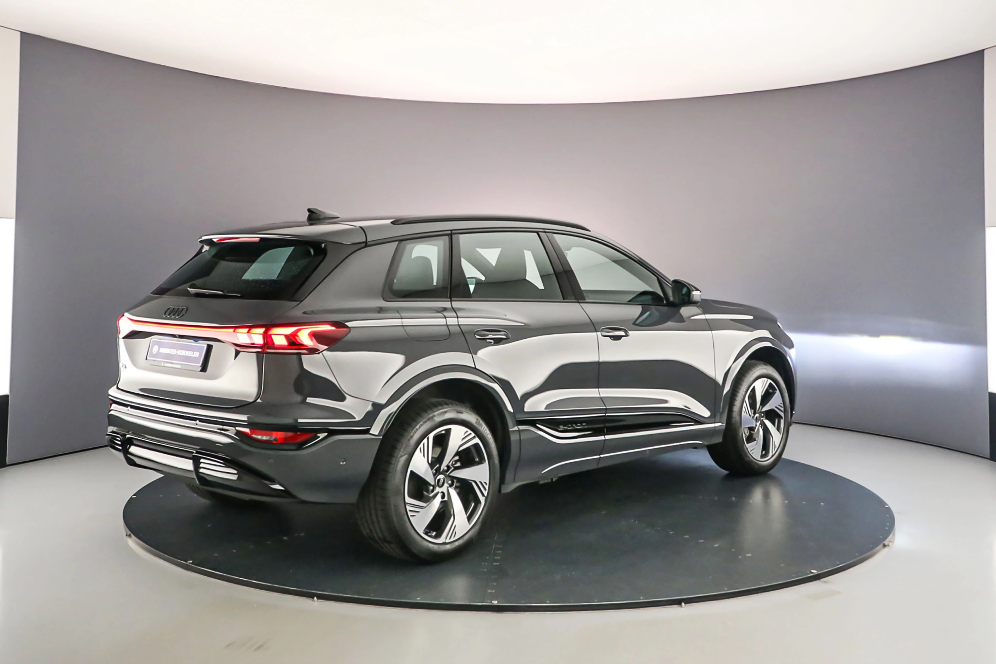 Hoofdafbeelding Audi Q6 e-tron