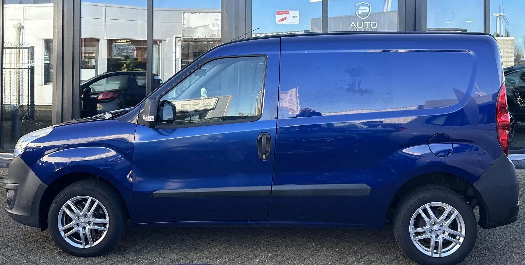 Hoofdafbeelding Opel Combo