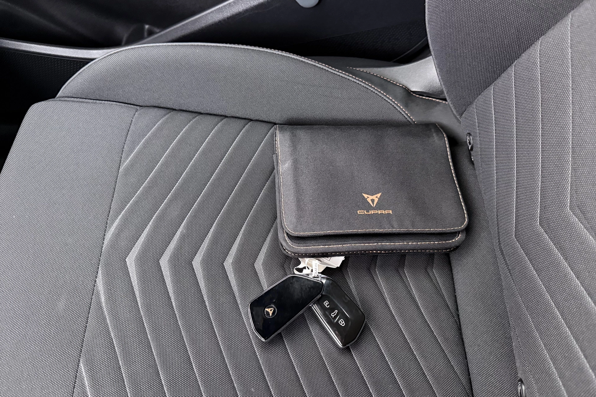 Hoofdafbeelding CUPRA Born