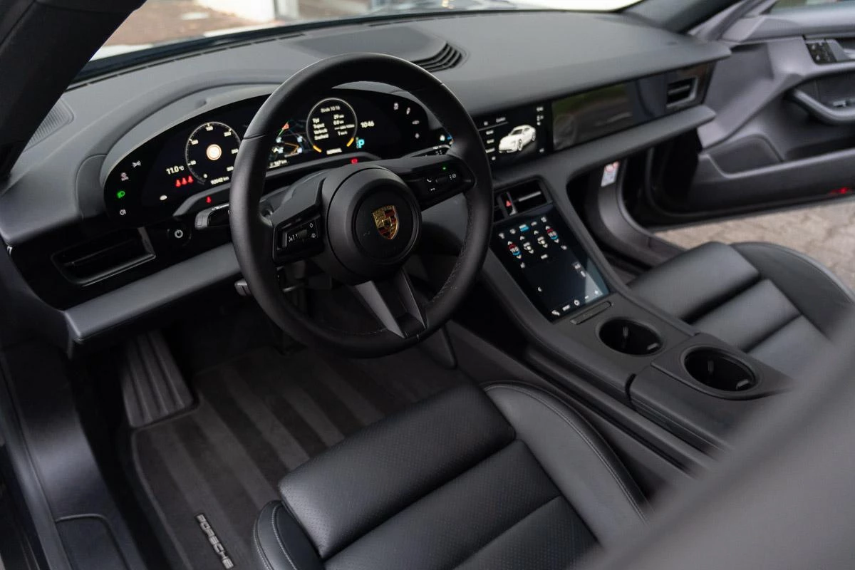 Hoofdafbeelding Porsche Taycan