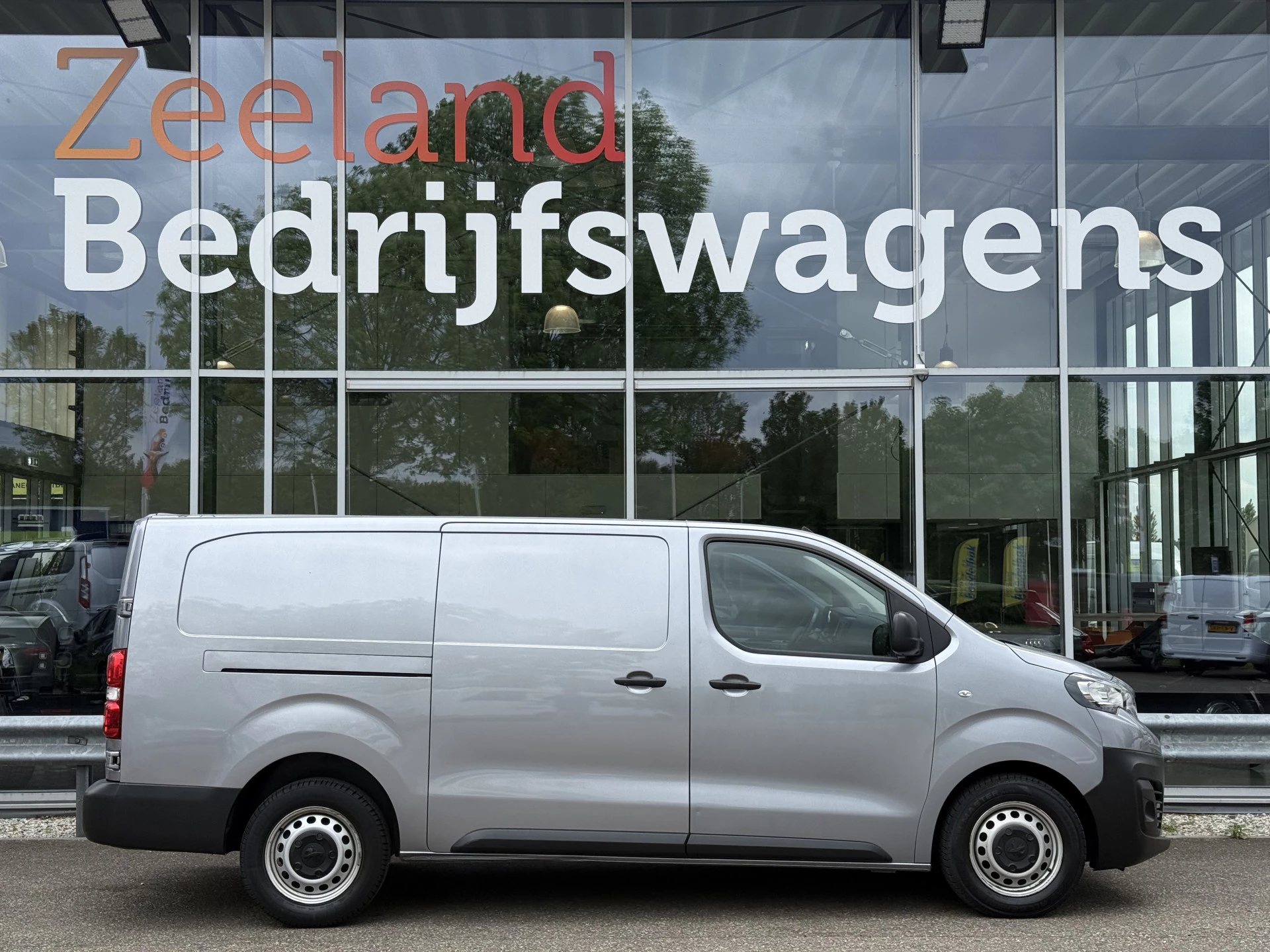 Hoofdafbeelding Peugeot Expert
