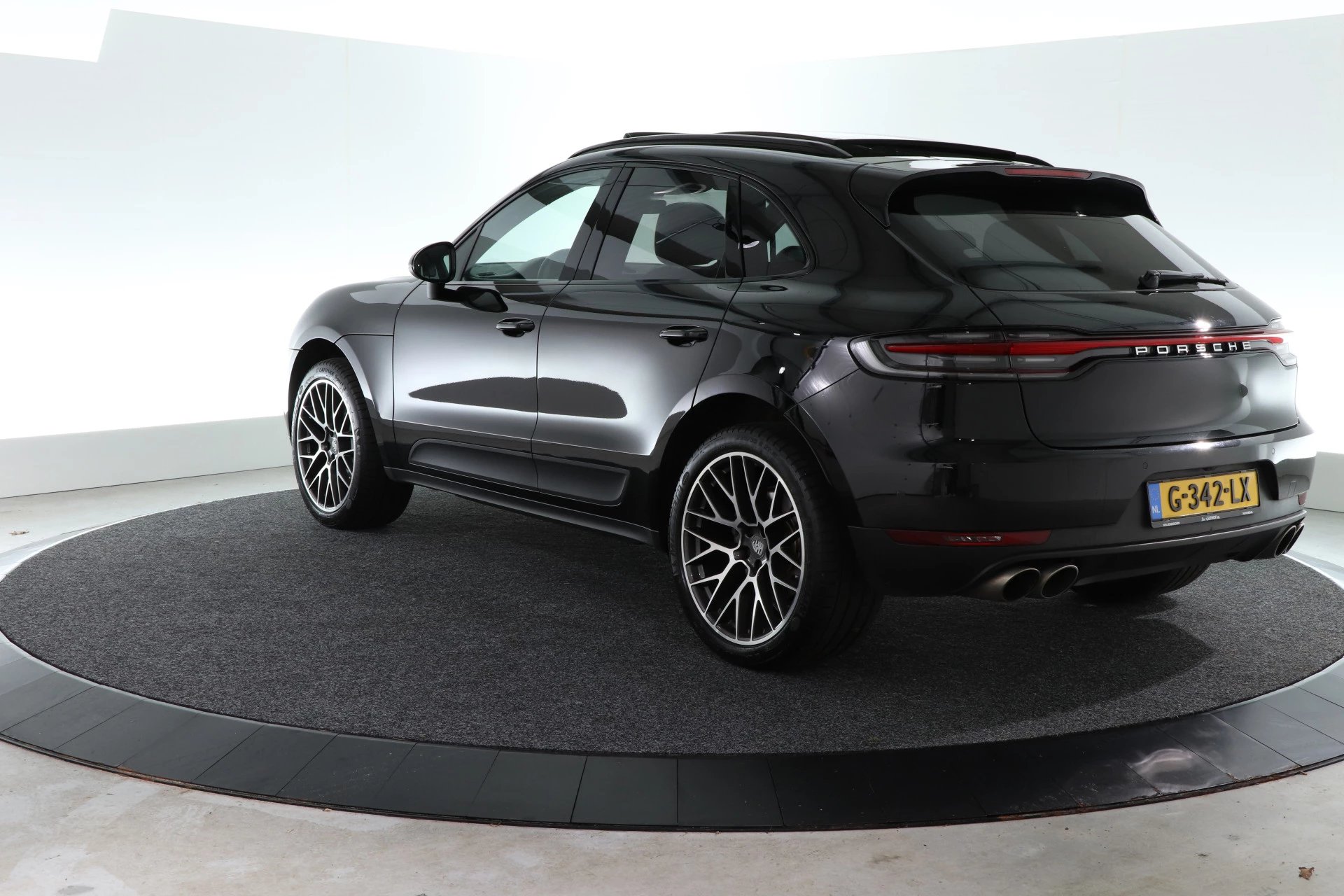 Hoofdafbeelding Porsche Macan