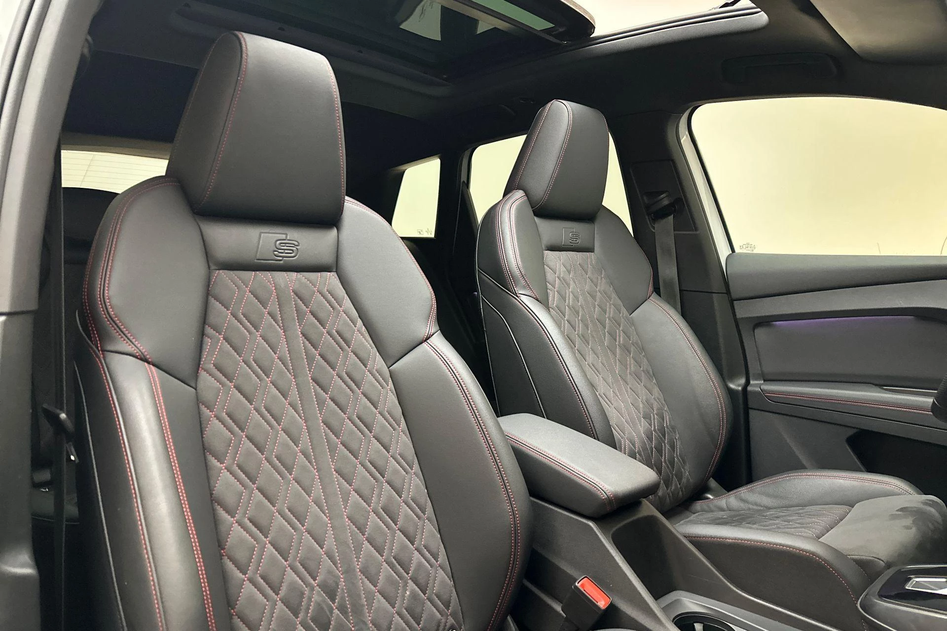 Hoofdafbeelding Audi Q4 e-tron