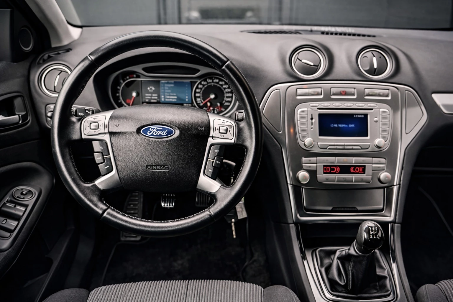 Hoofdafbeelding Ford Mondeo