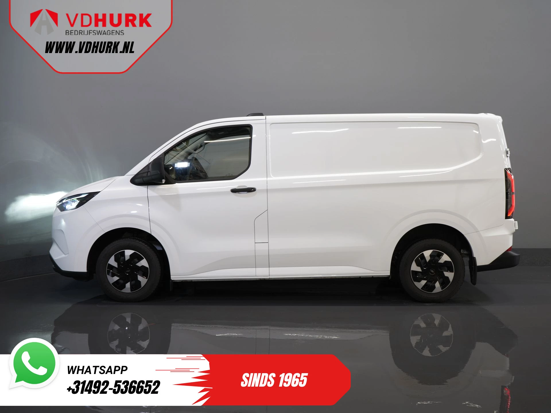 Hoofdafbeelding Ford E-Transit Custom