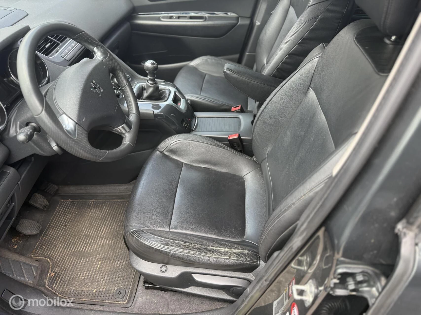 Hoofdafbeelding Peugeot 5008