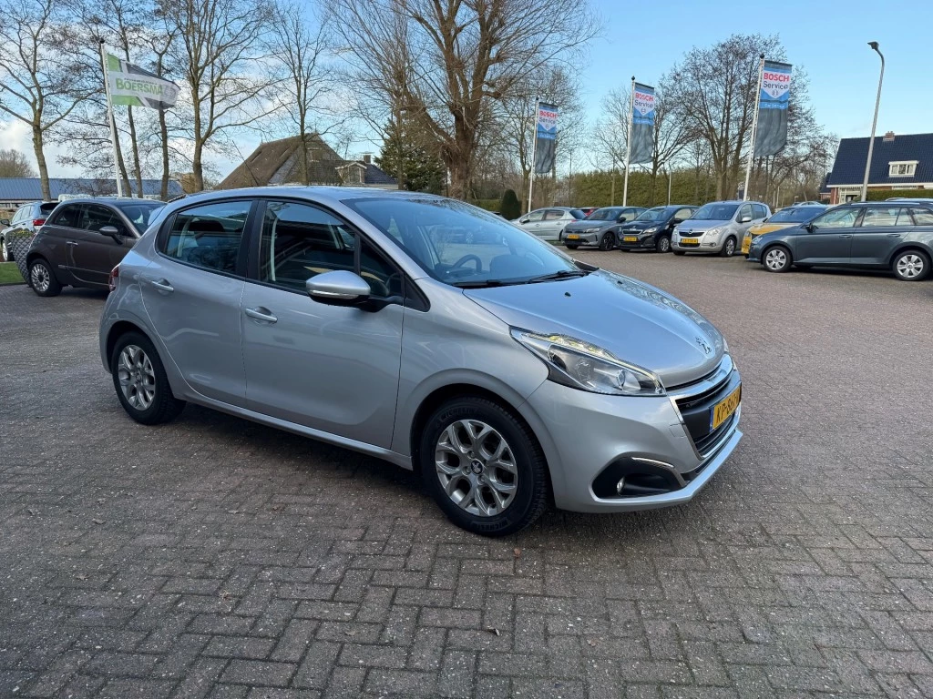 Hoofdafbeelding Peugeot 208