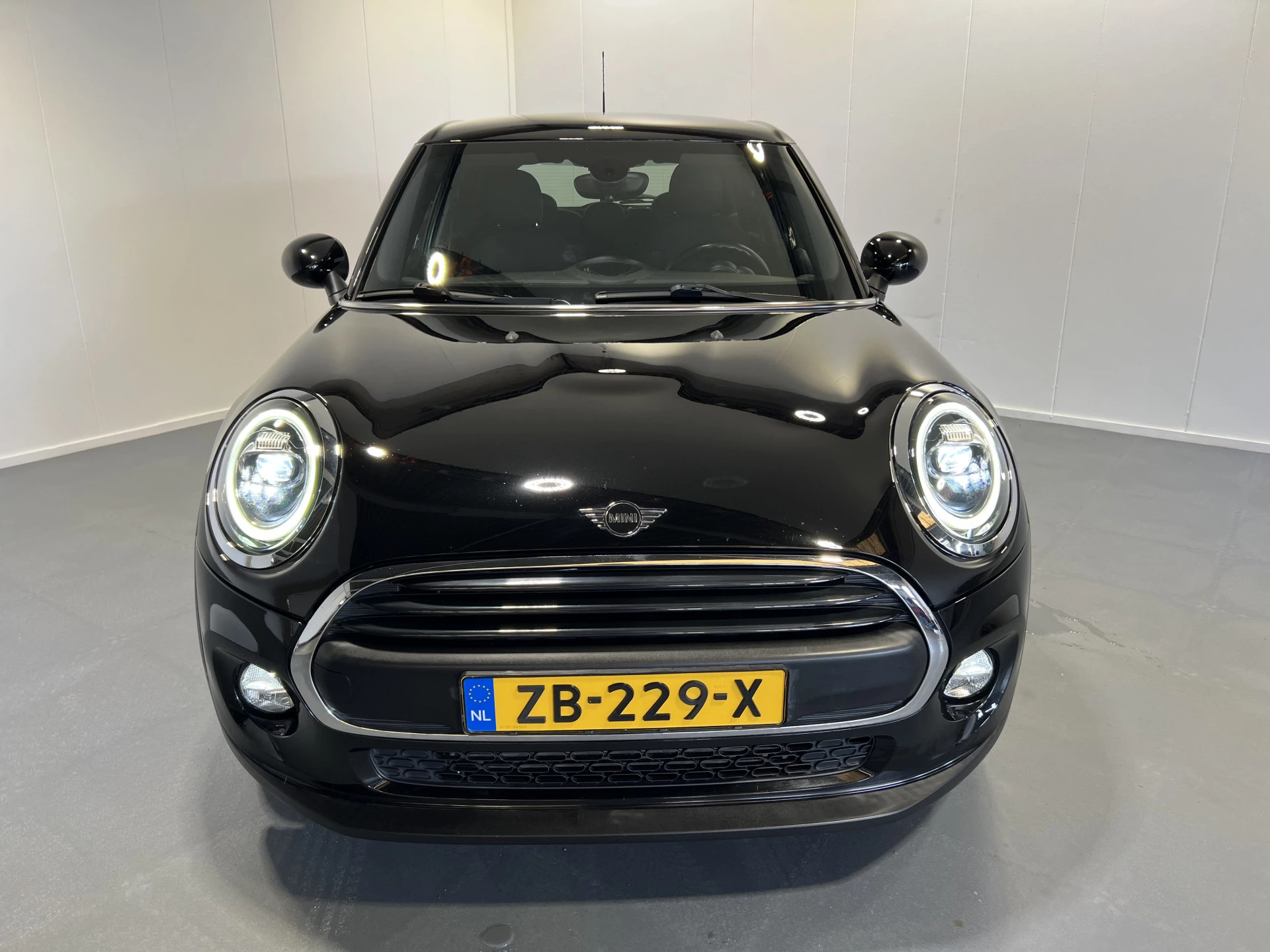 Hoofdafbeelding MINI 5-deurs