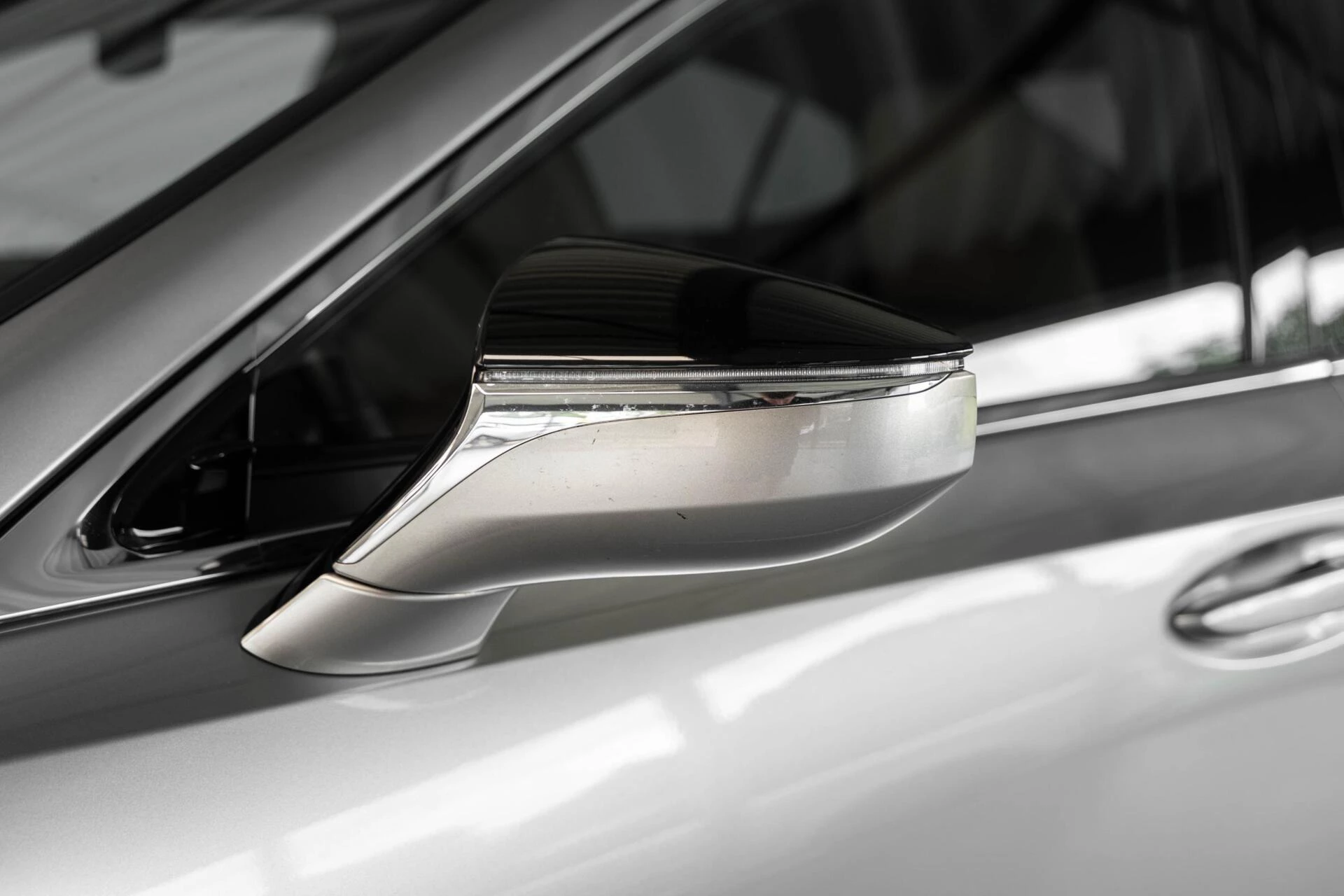 Hoofdafbeelding Lexus ES
