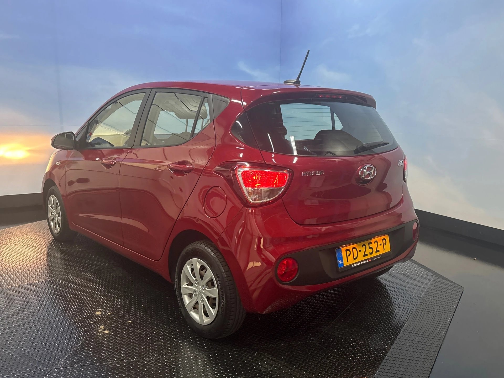 Hoofdafbeelding Hyundai i10