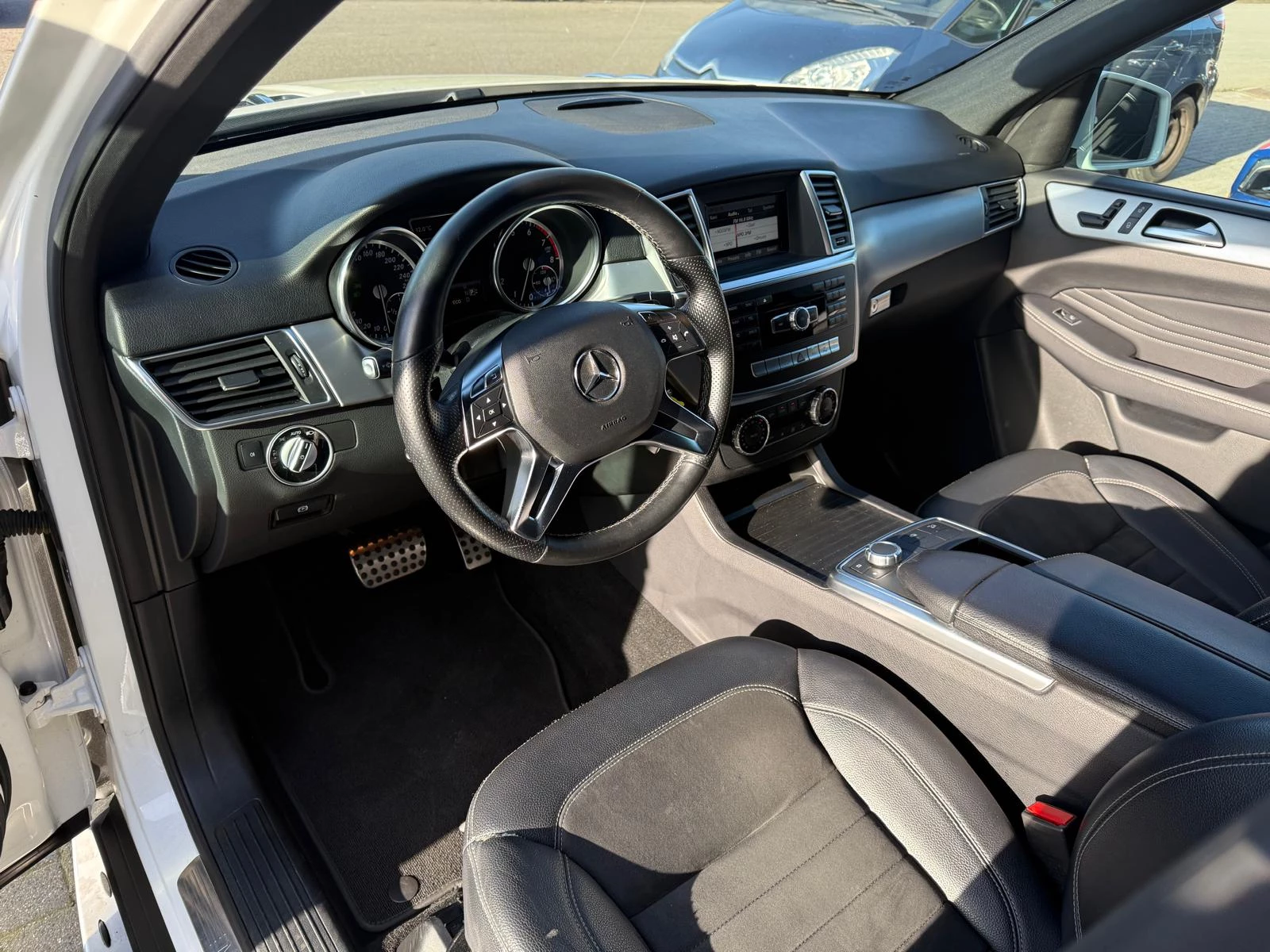 Hoofdafbeelding Mercedes-Benz M-Klasse