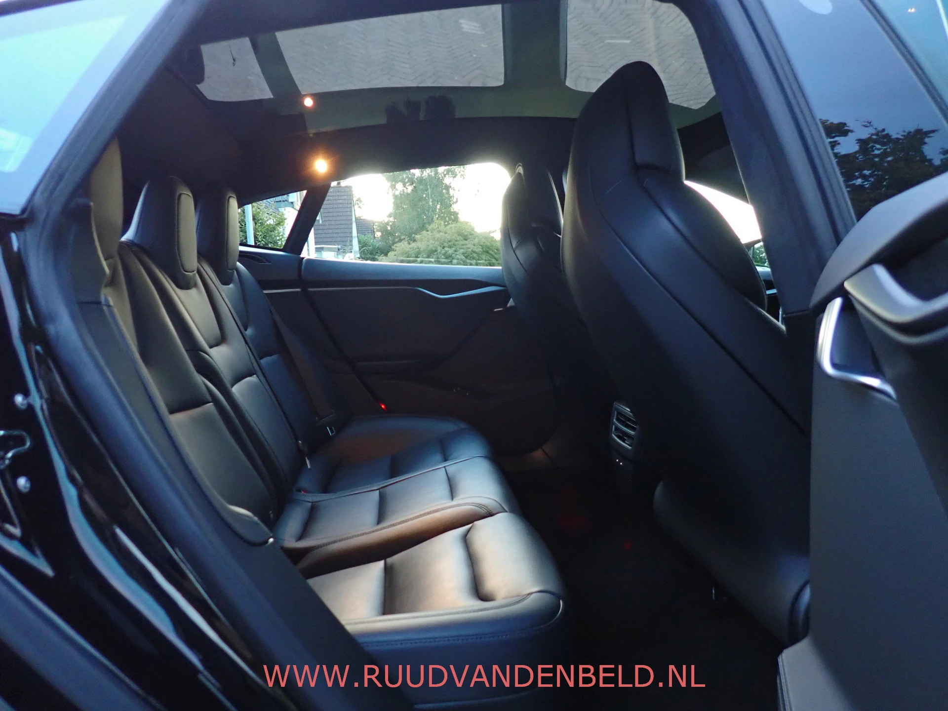 Hoofdafbeelding Tesla Model S