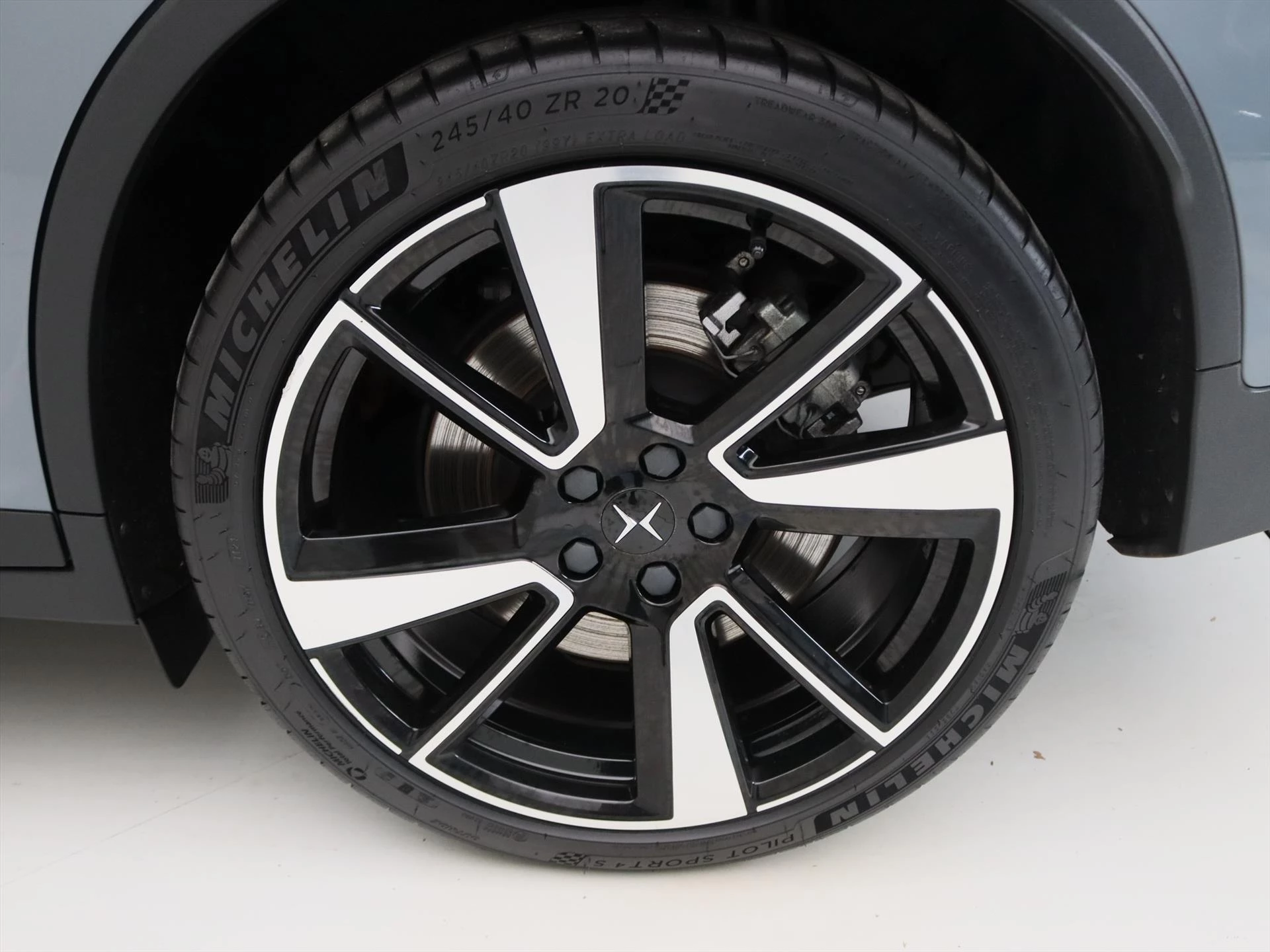 Hoofdafbeelding Polestar 2
