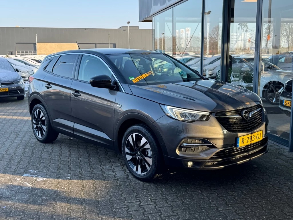 Hoofdafbeelding Opel Grandland X